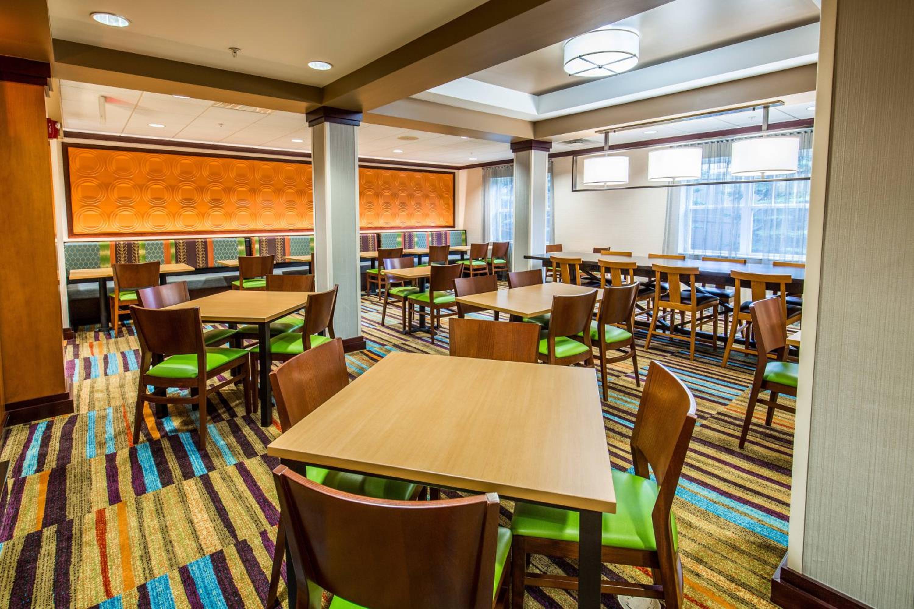 Fairfield Inn and Suites by Marriott Portsmouth Exeter - Property Image 5