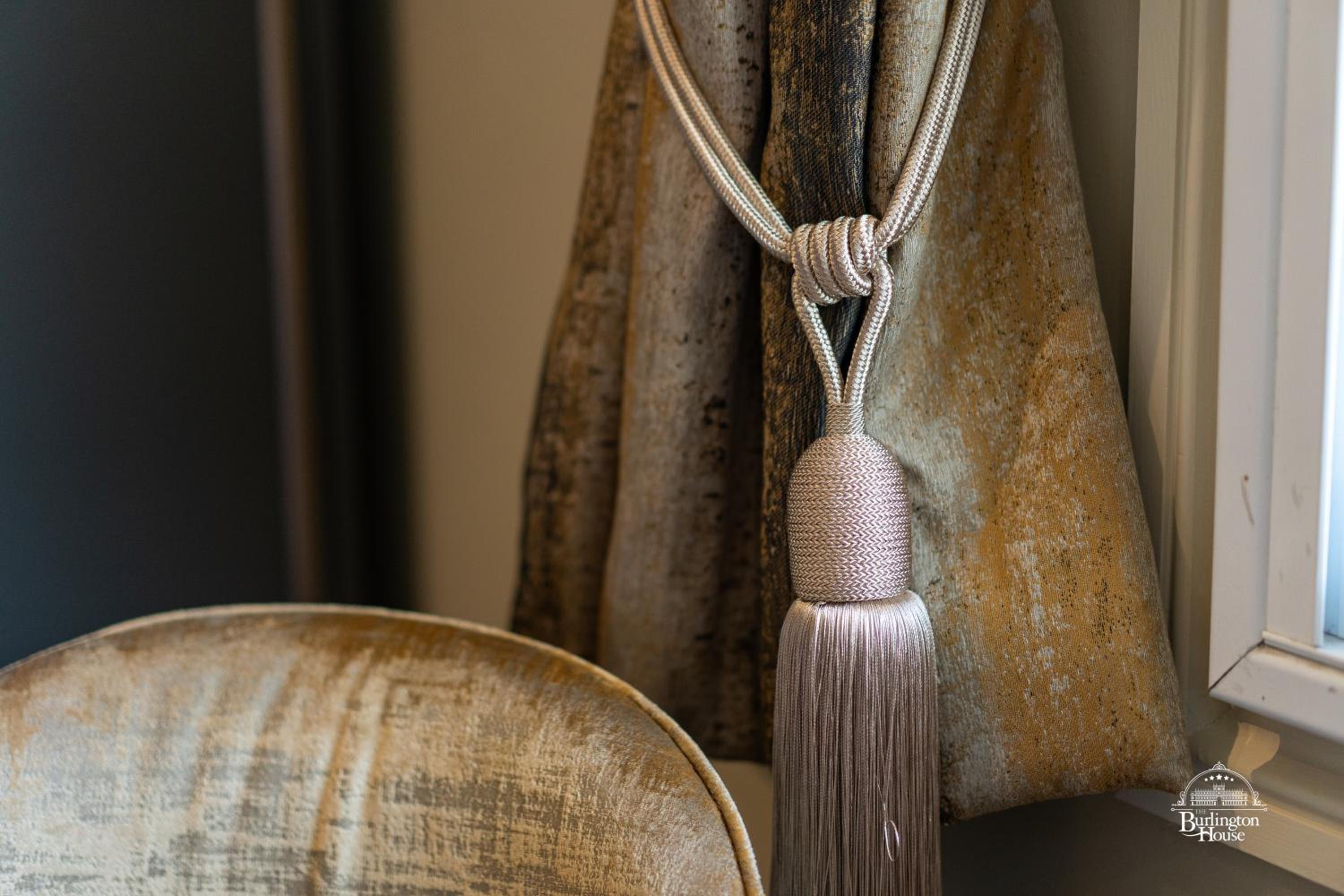 Burlington House Boutique — photo 31