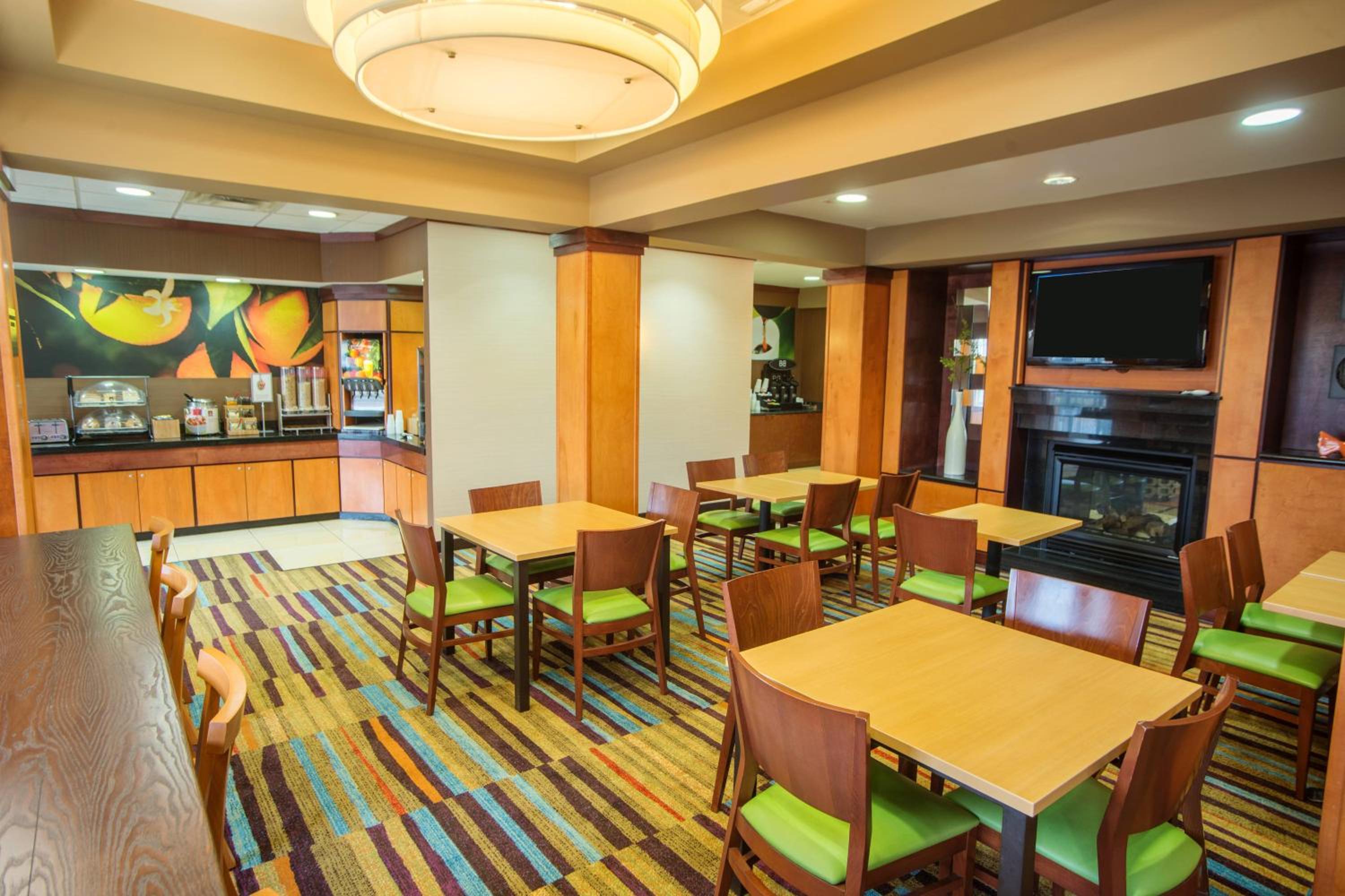 Bartlesville Vacations - Fairfield Inn and Suites by Marriott Bartlesville - Property Image 7