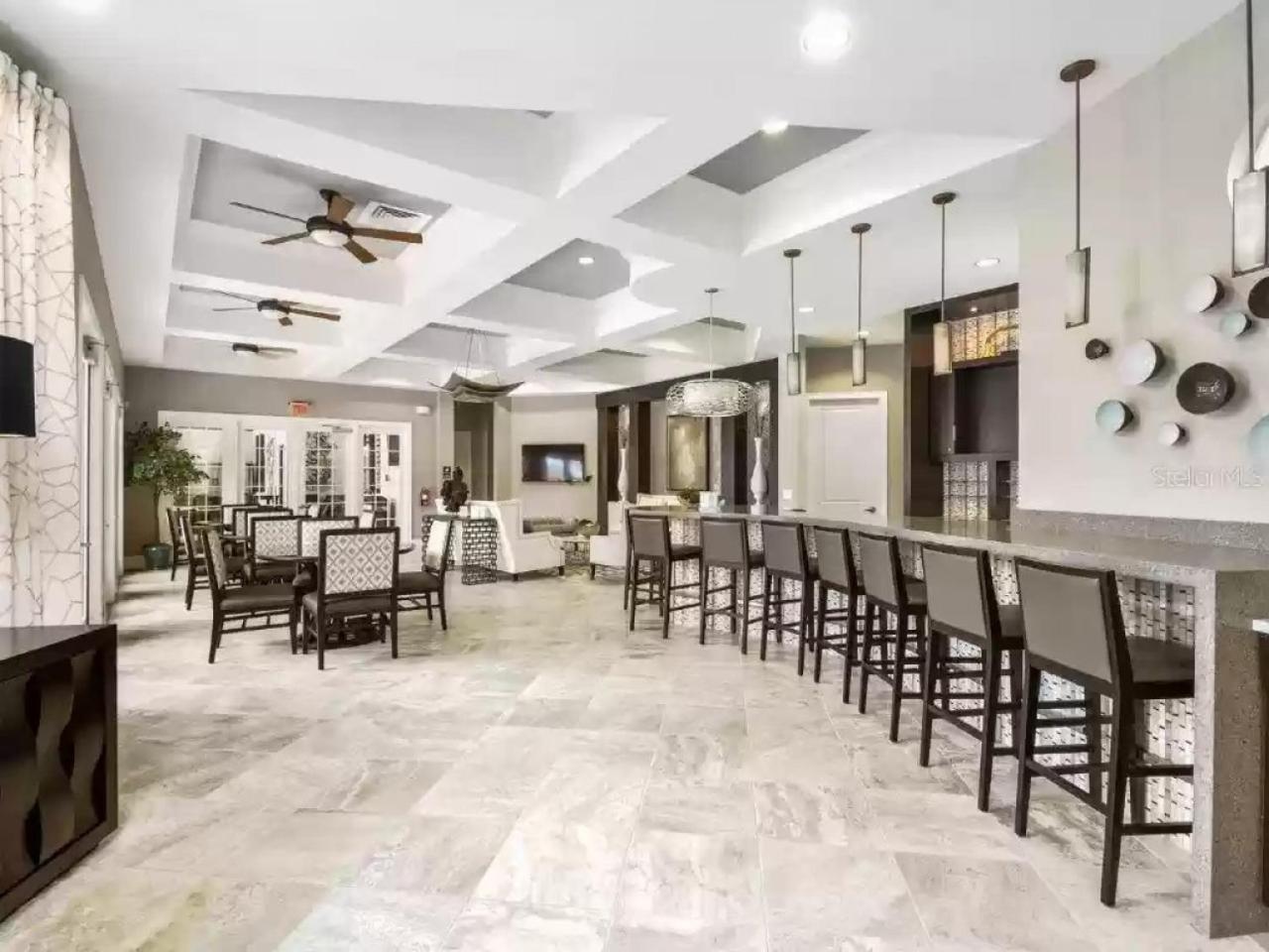 Solterra resort 5 beds pool gameroom near Disney