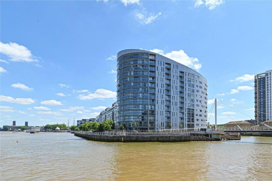 Modern 2Bed Apartment London Greenwich Cutty Sark O2 Arena - Perfect for long stay reservations