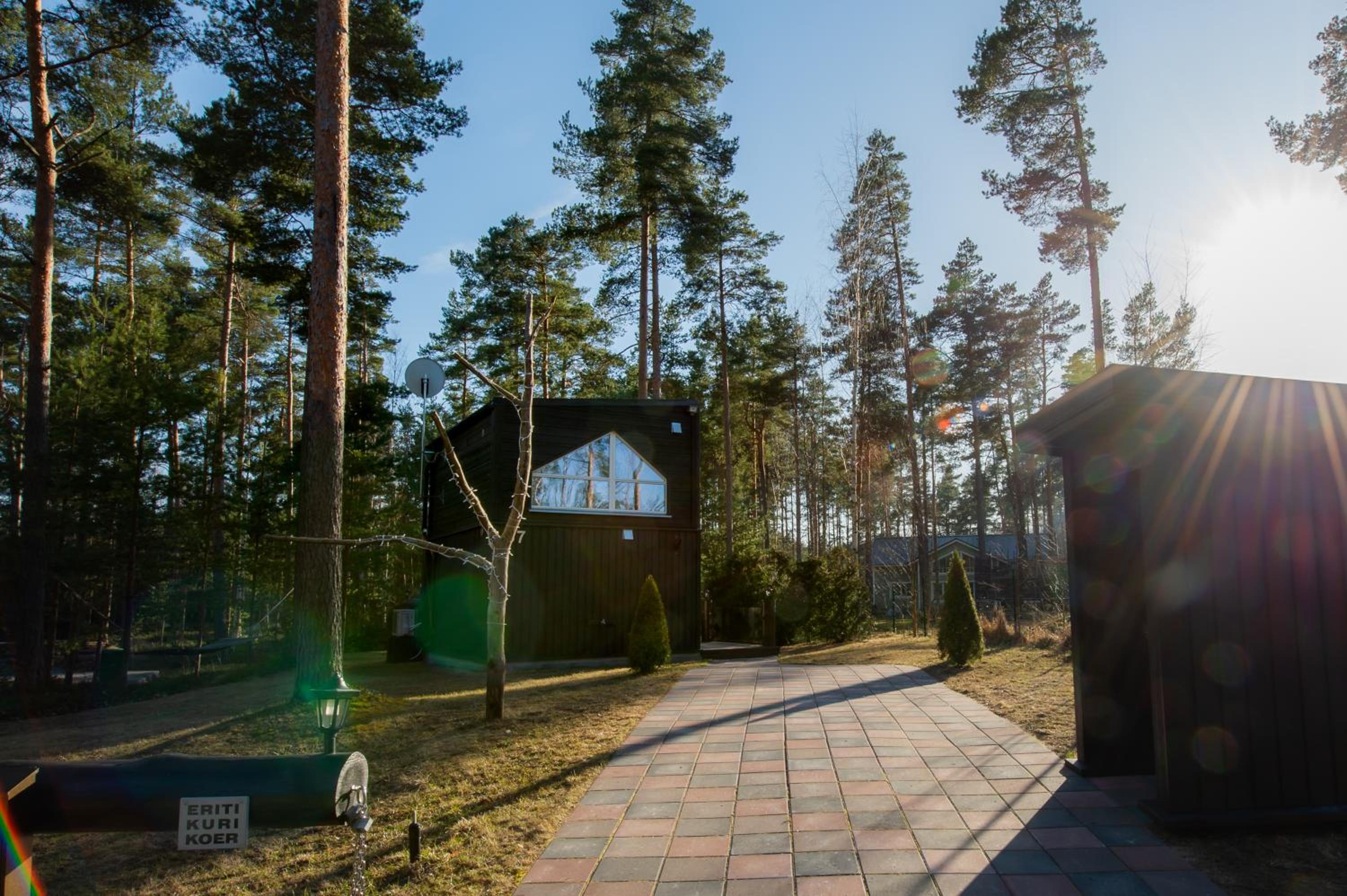 Reiu Holiday Home