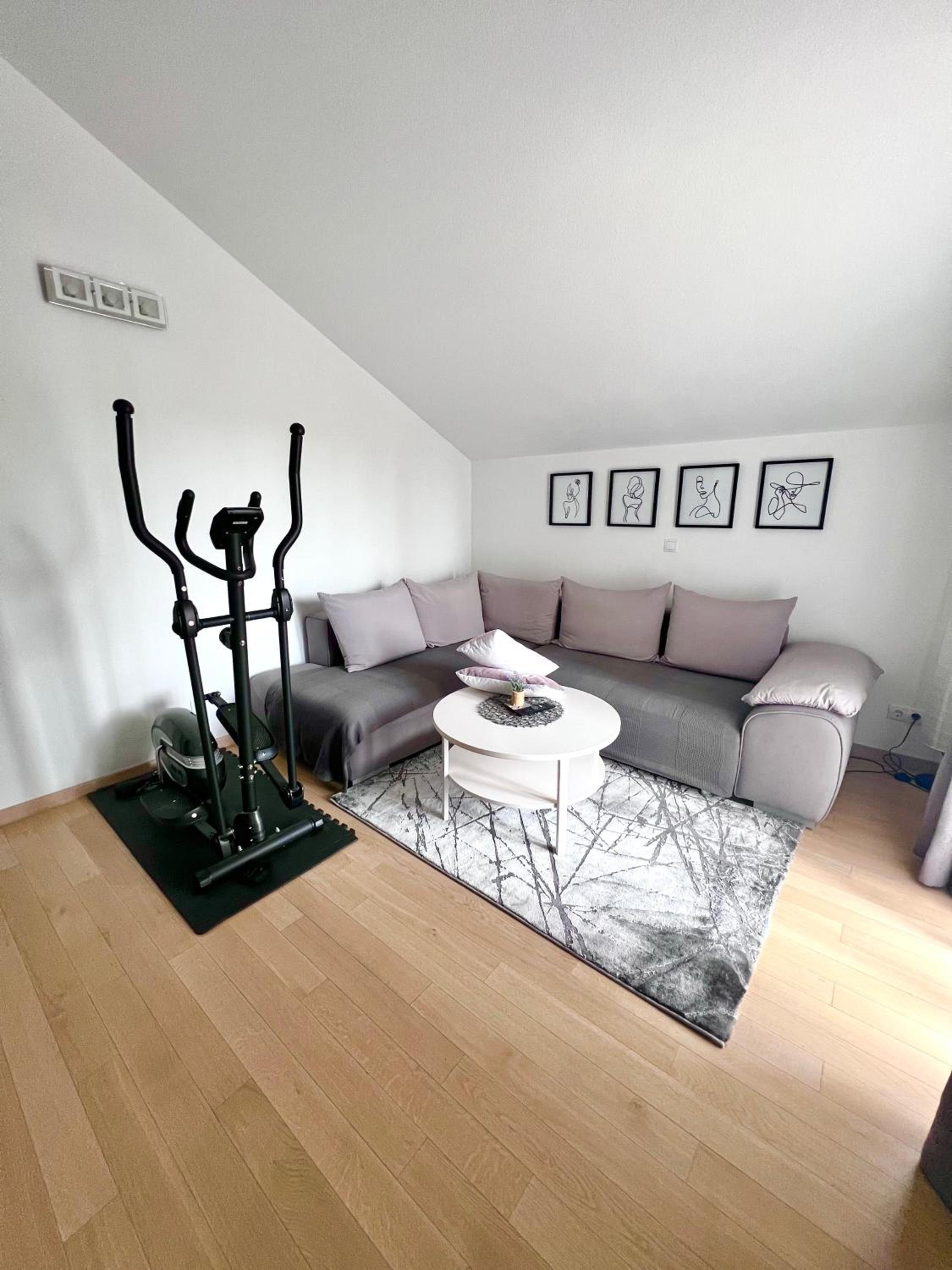 Apartments Pera