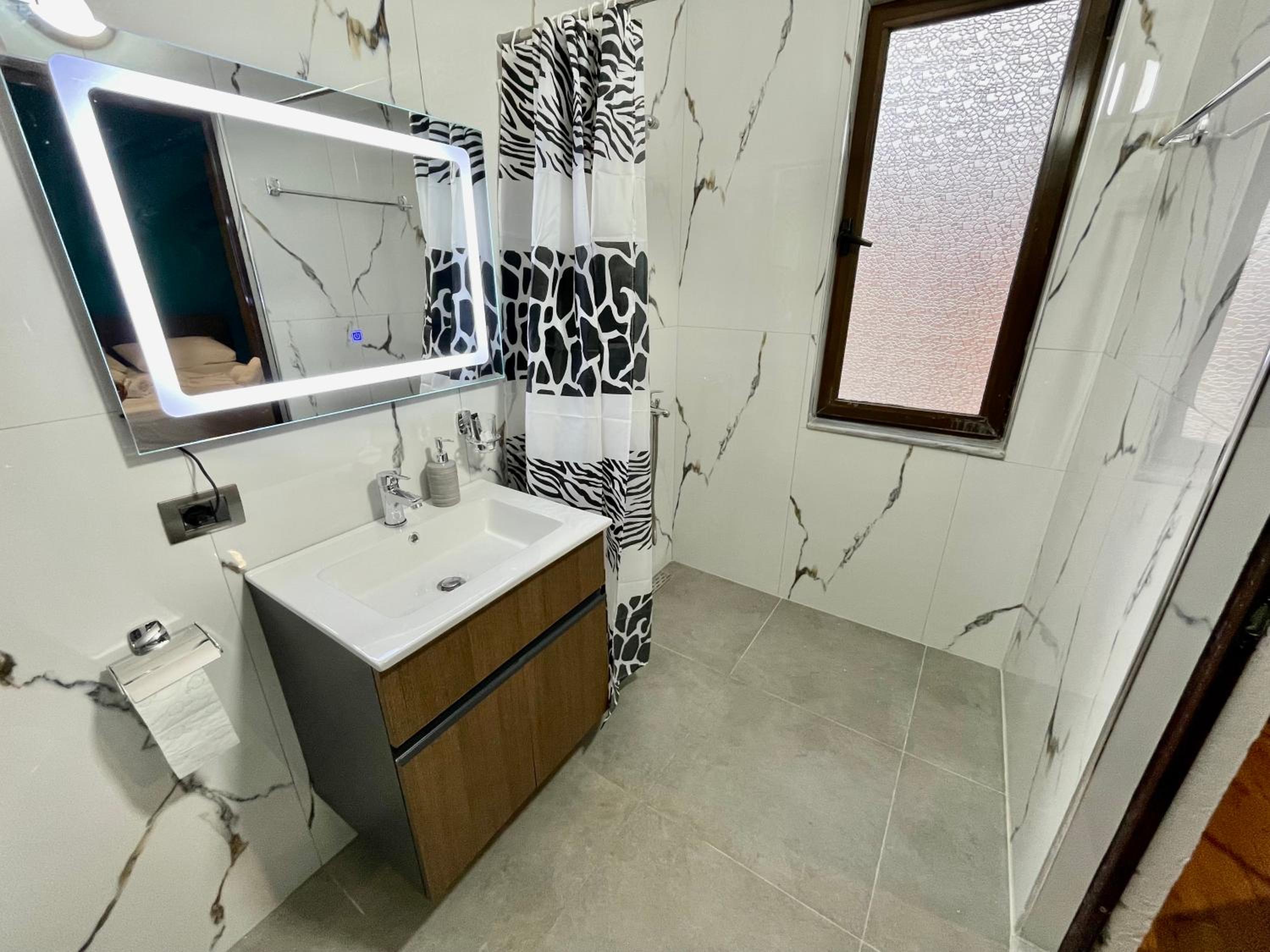 Keon superb studio apartament