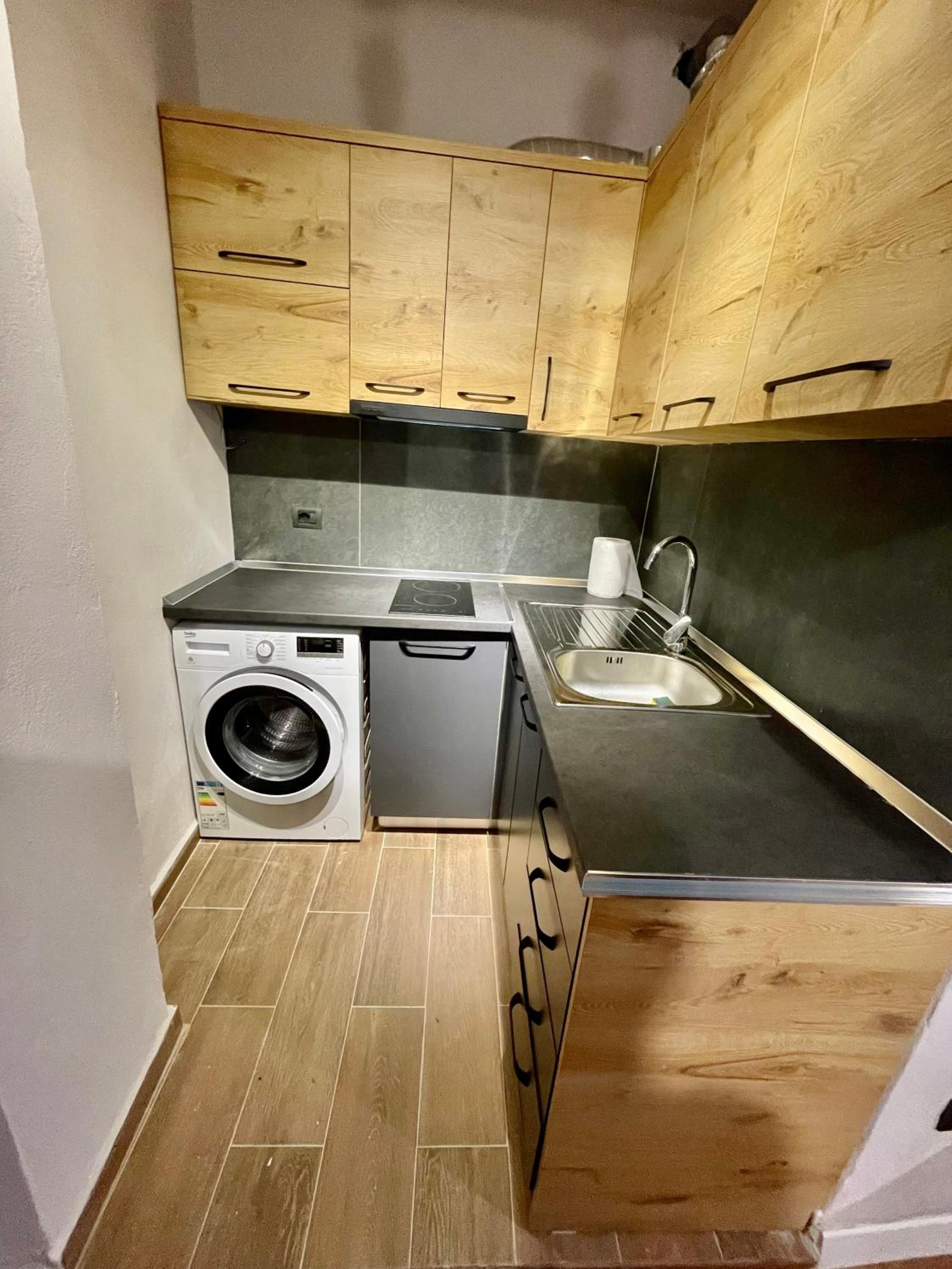 Keon superb studio apartament