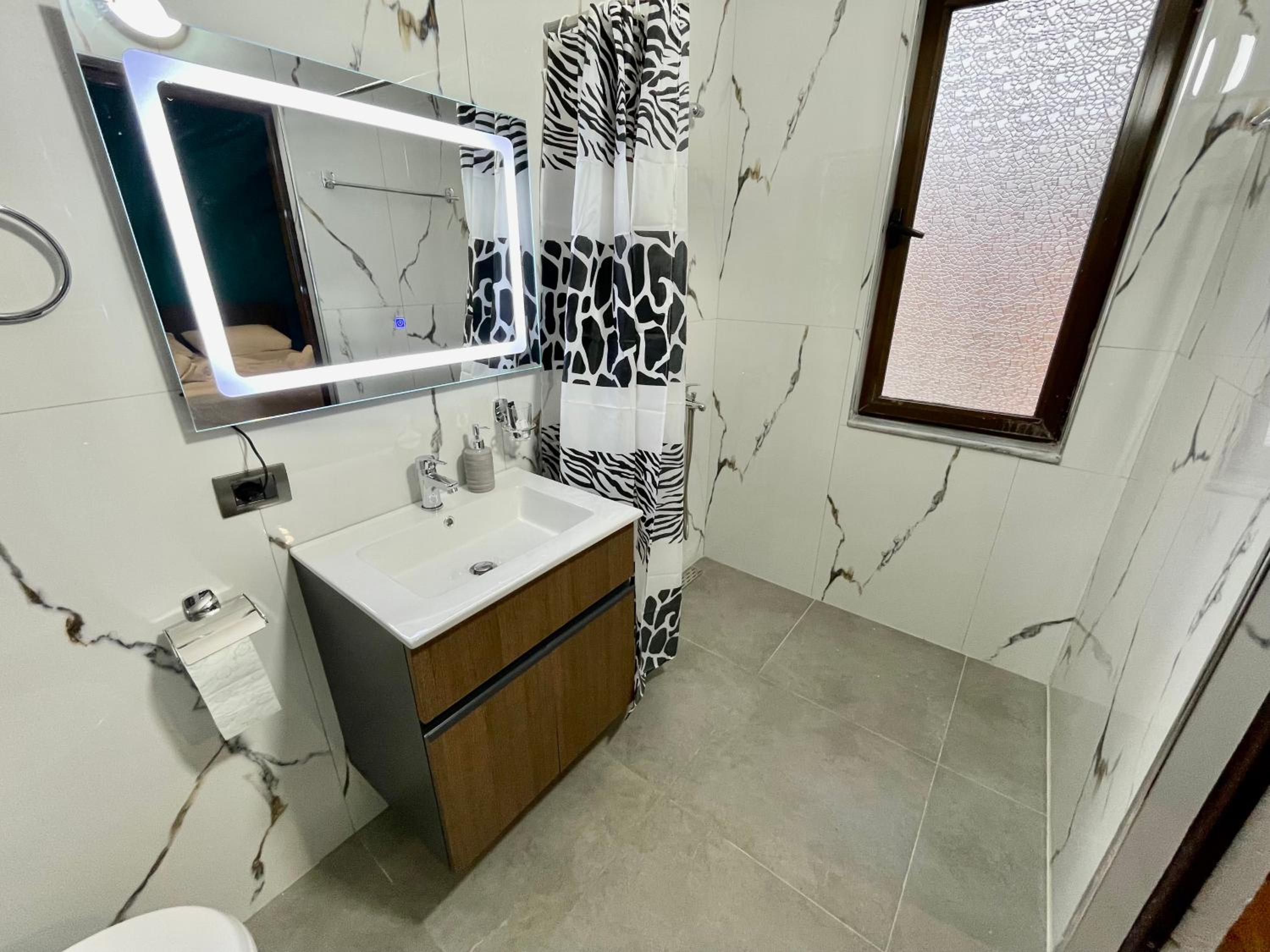 Keon superb studio apartament