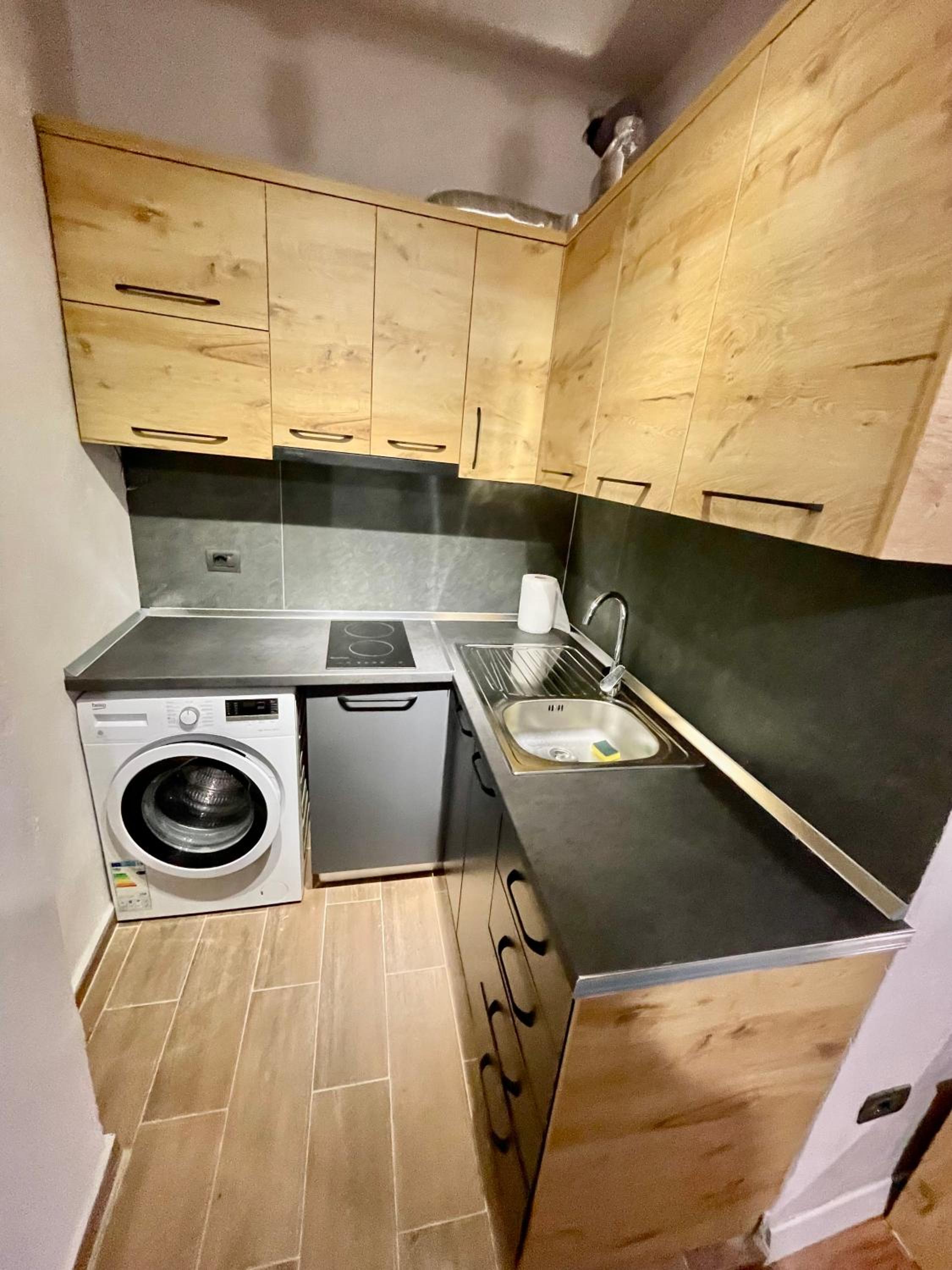 Keon superb studio apartament
