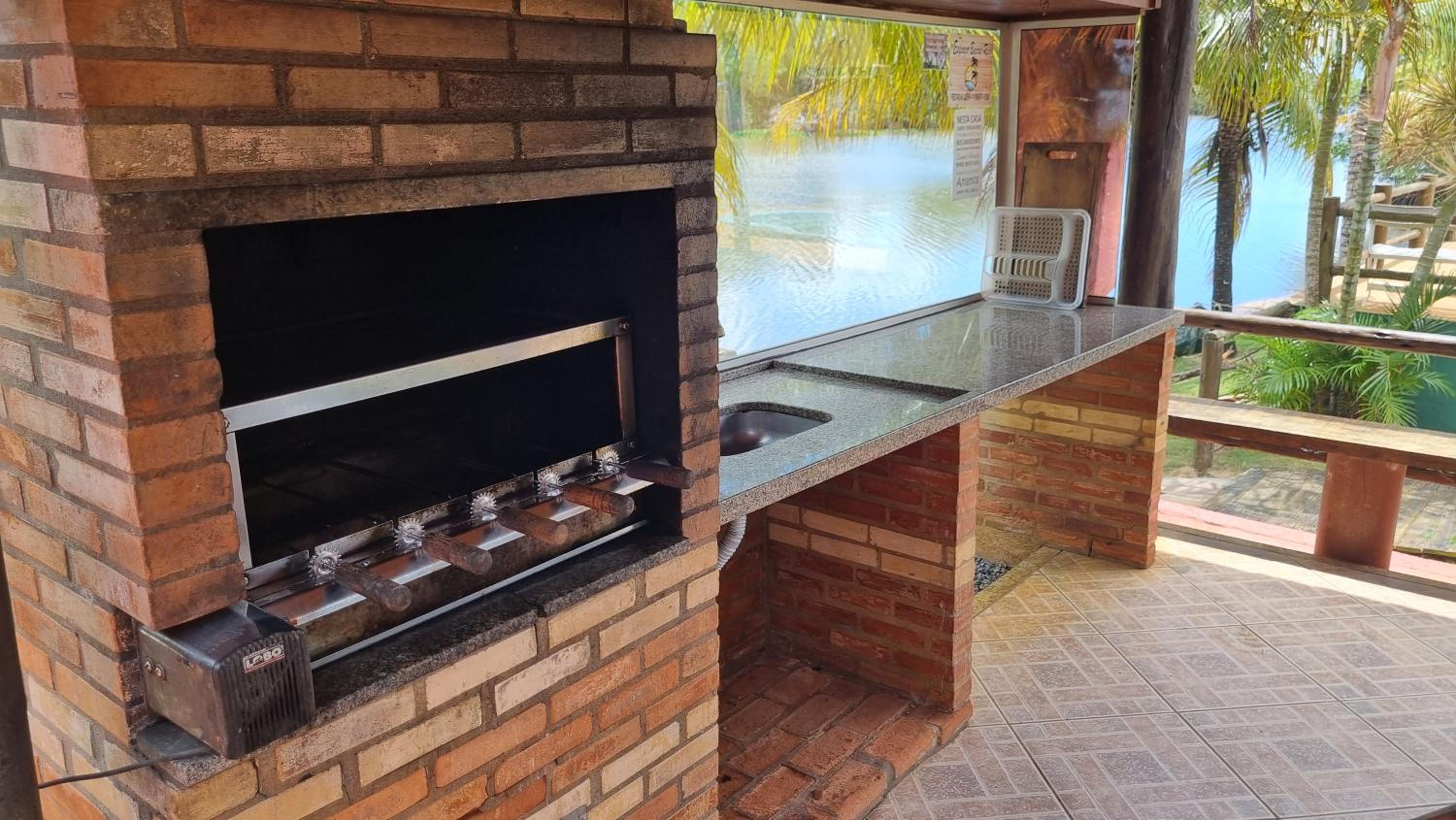 CASA AMARELA Beira Rio Guriri
