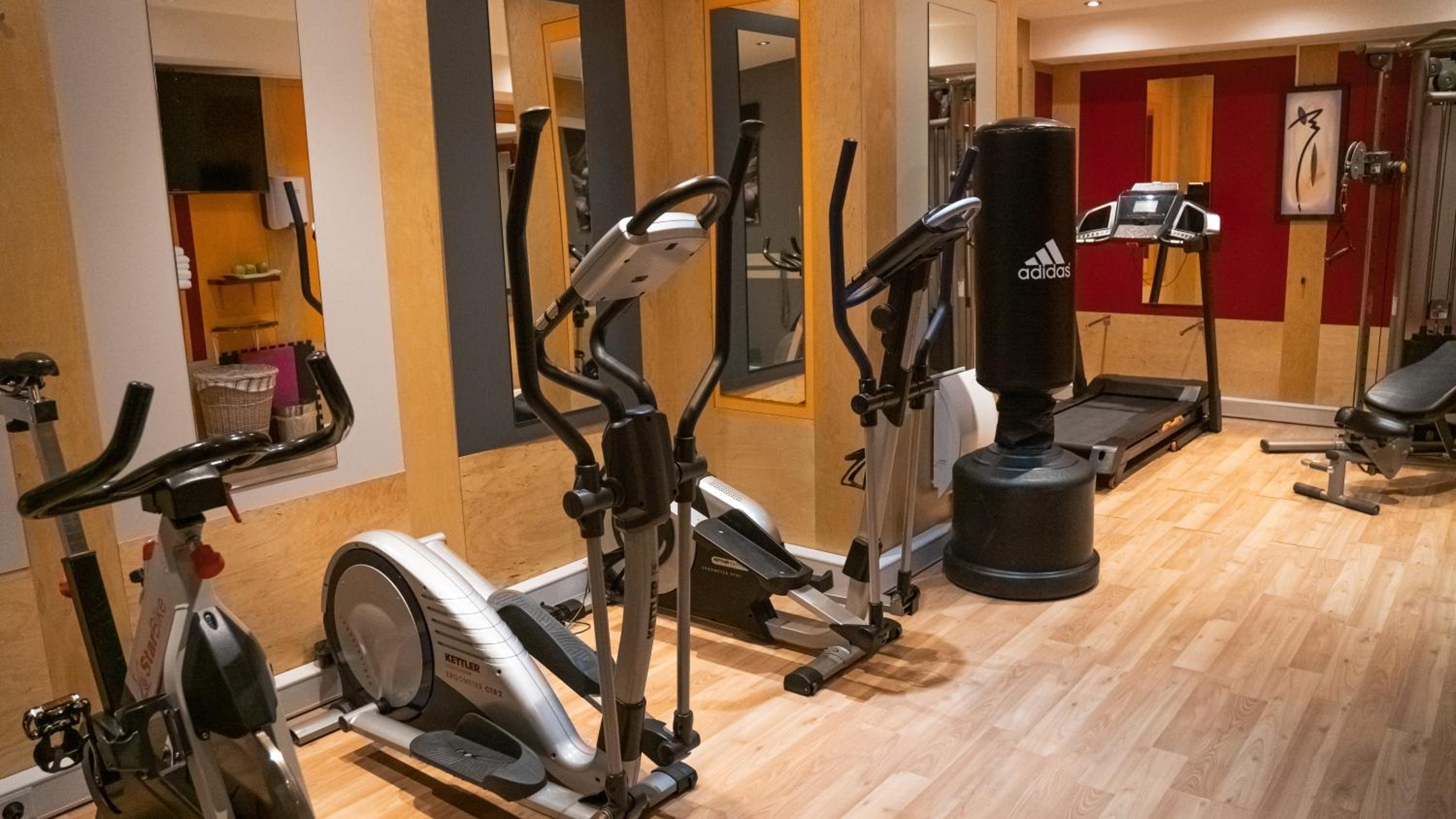 Luxembourg Vacations - Best Western Plus Grand Hotel Victor Hugo - Property Image 3