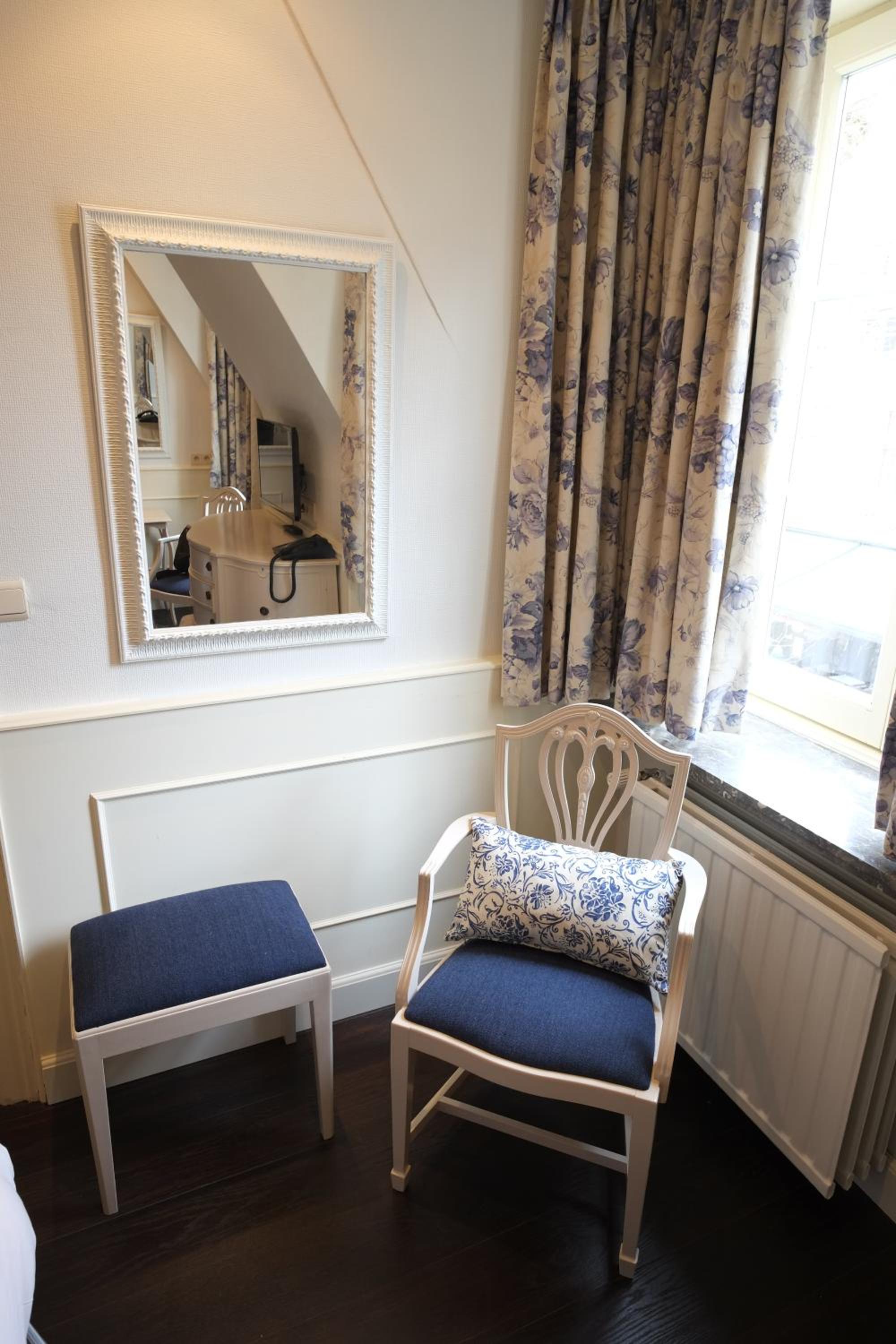 Pand 17 - Charming Guesthouse