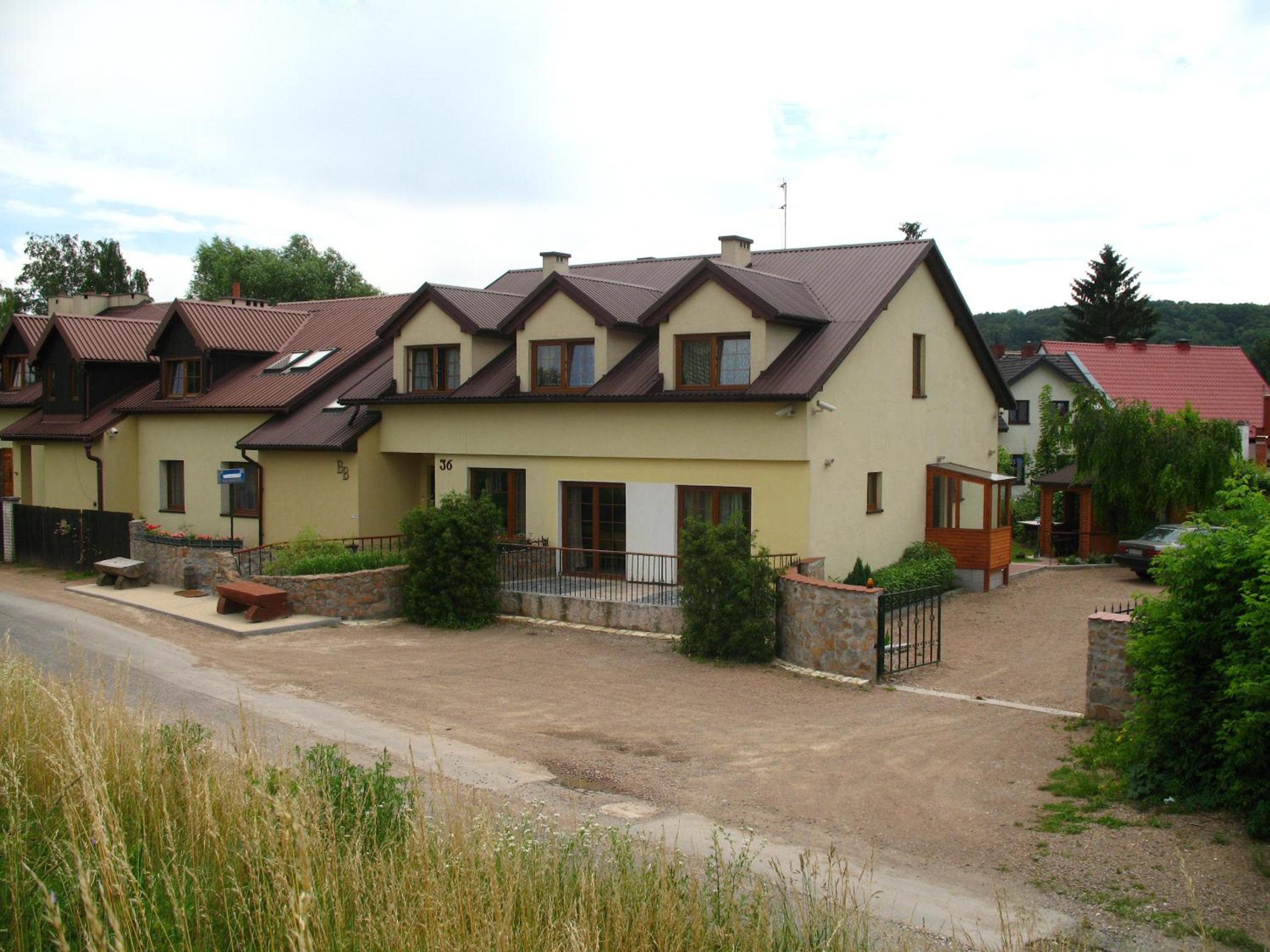 Photo 31