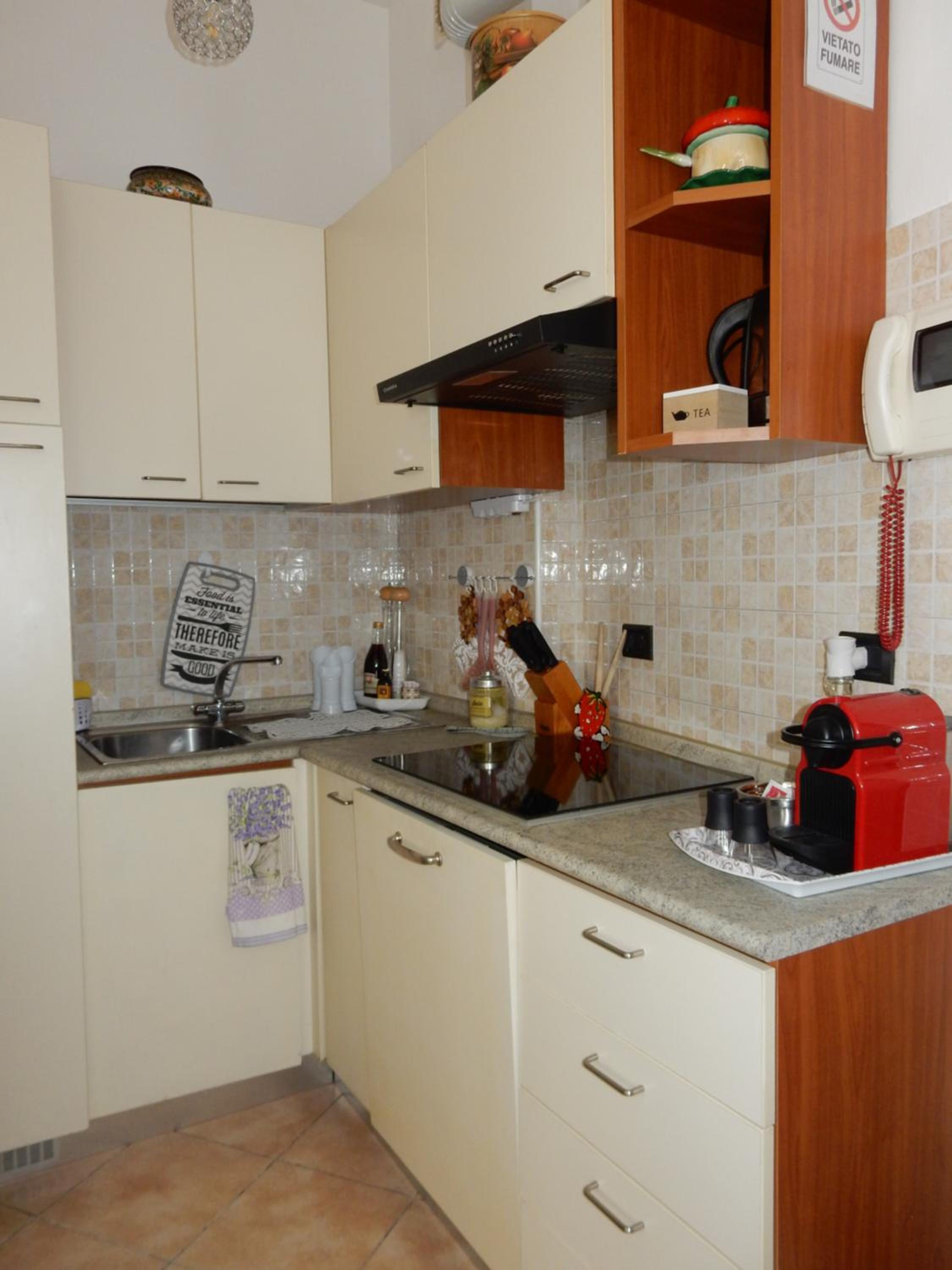FiordiCasa - Appartamento vicino Rhofieramilano e Ospedale Galeazzi view 5
