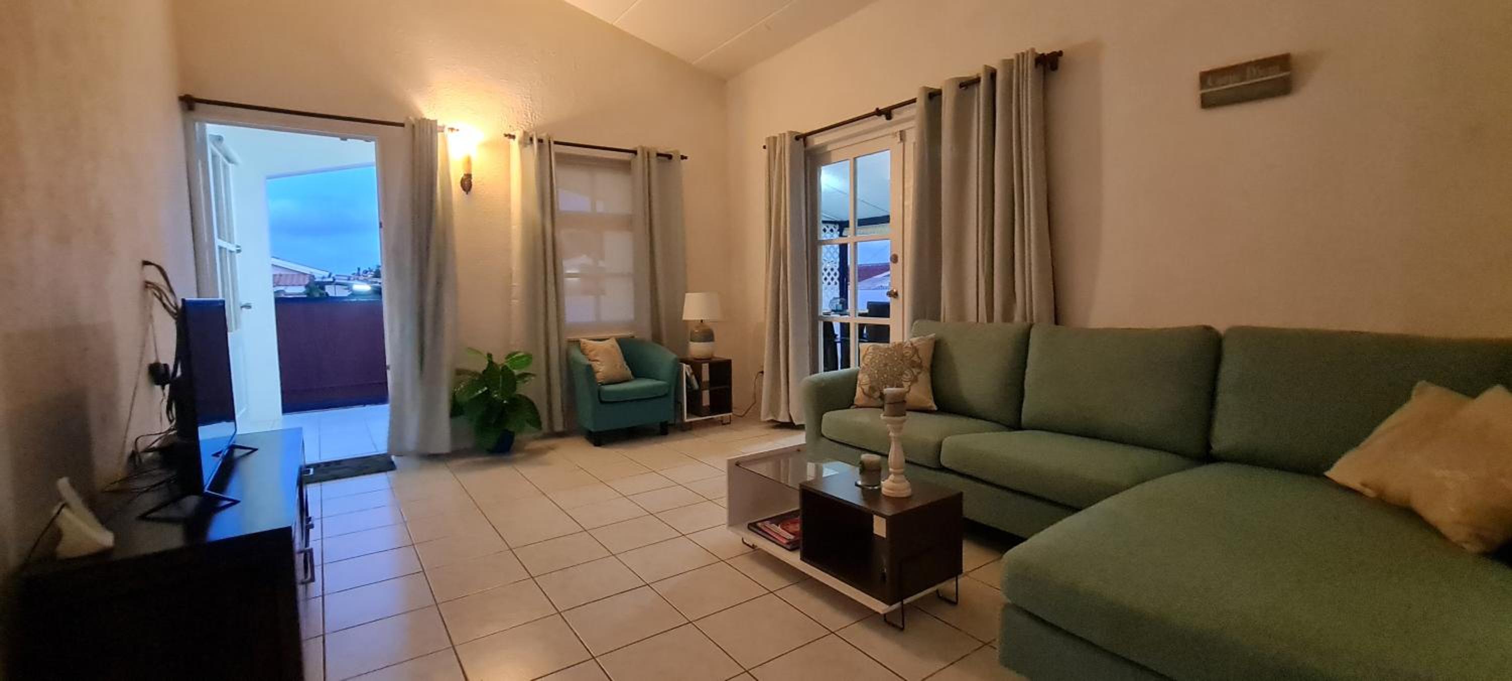 Family and friends villa with big private pool