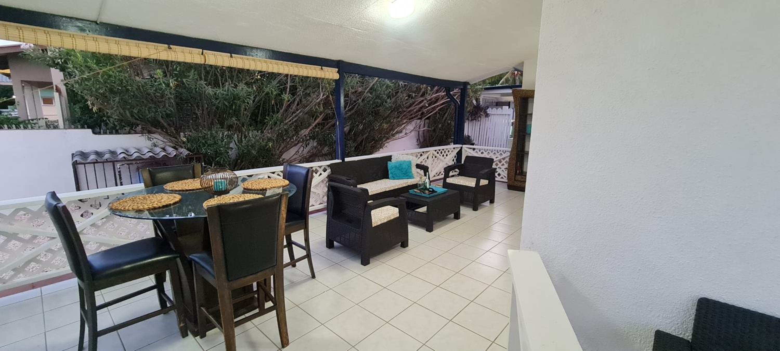 Family and friends villa with big private pool