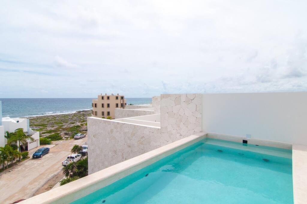 Ground level Garden condo at Akumal south by TAO Santamar