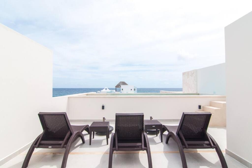 Ground level Garden condo at Akumal south by TAO Santamar