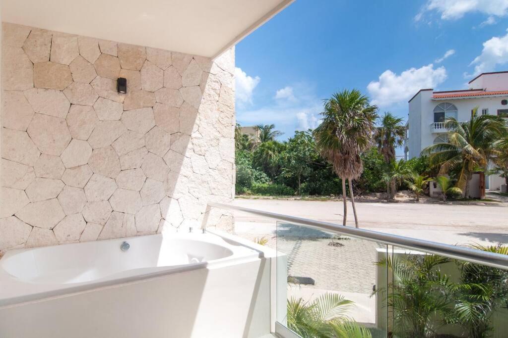 Ground level Garden condo at Akumal south by TAO Santamar