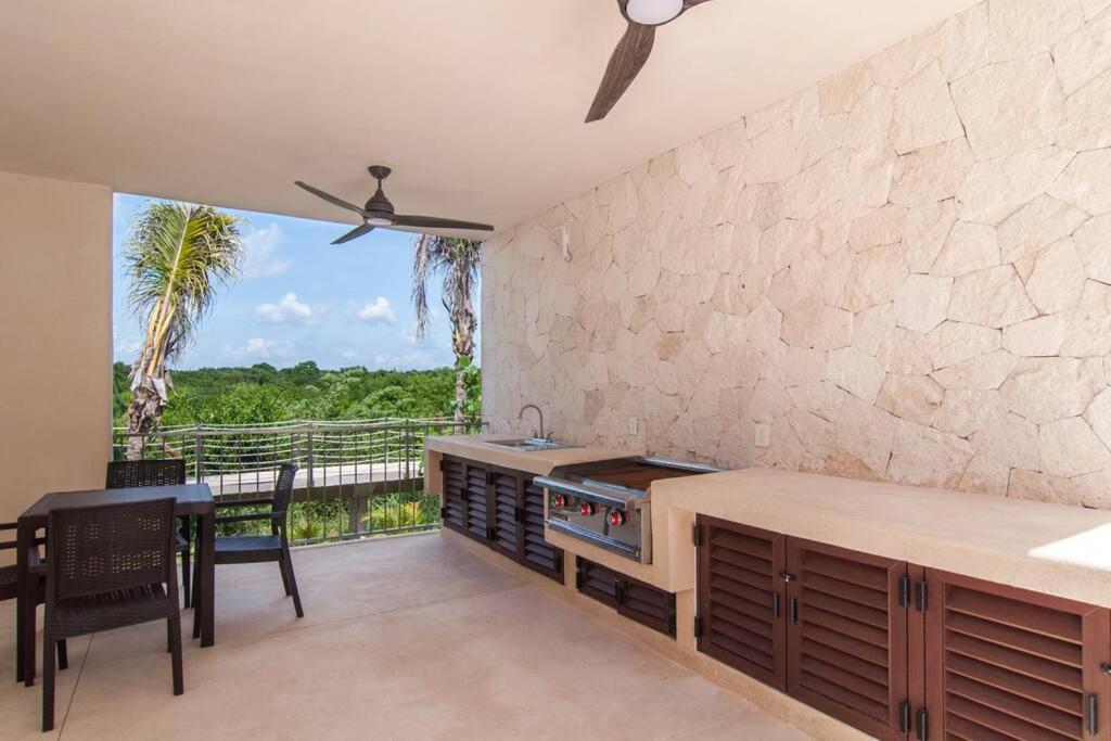 Ground level Garden condo at Akumal south by TAO Santamar
