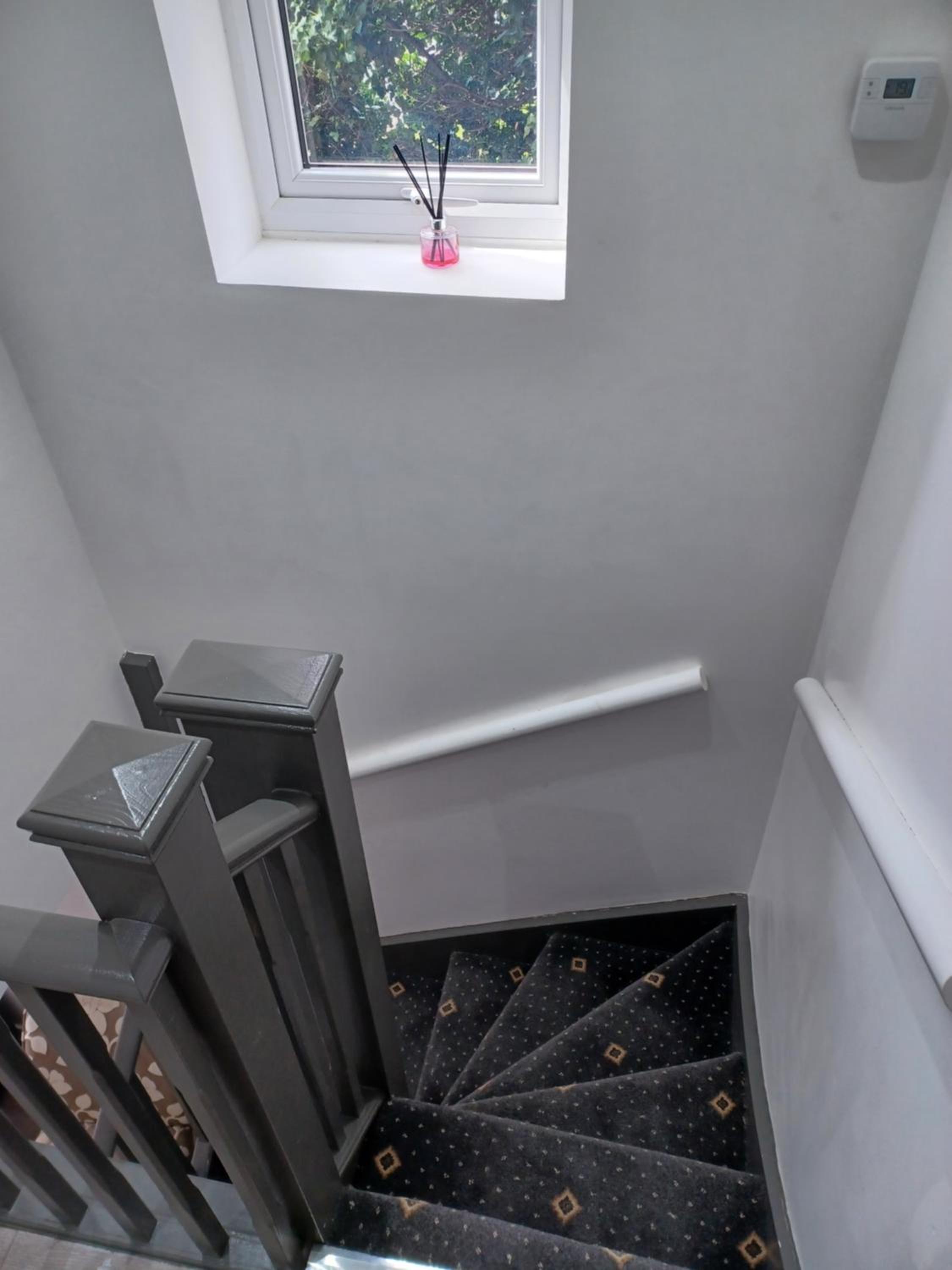 Bethel- beautiful new 1 bed house near Erith station view 3