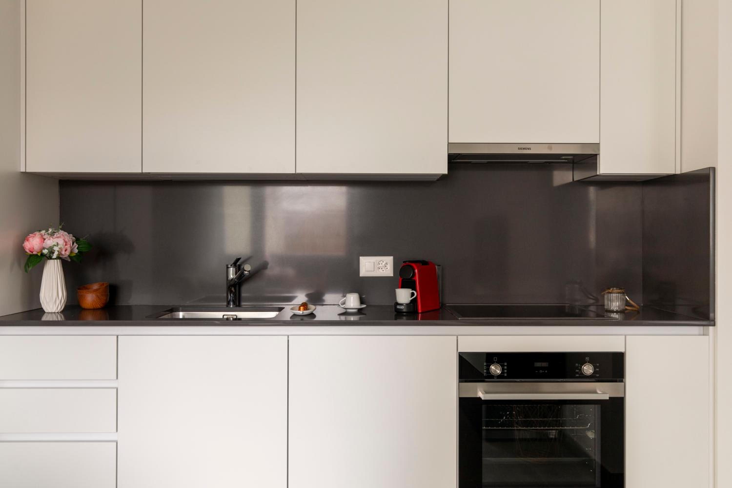 Lugano Superior Suites - Free Parking
