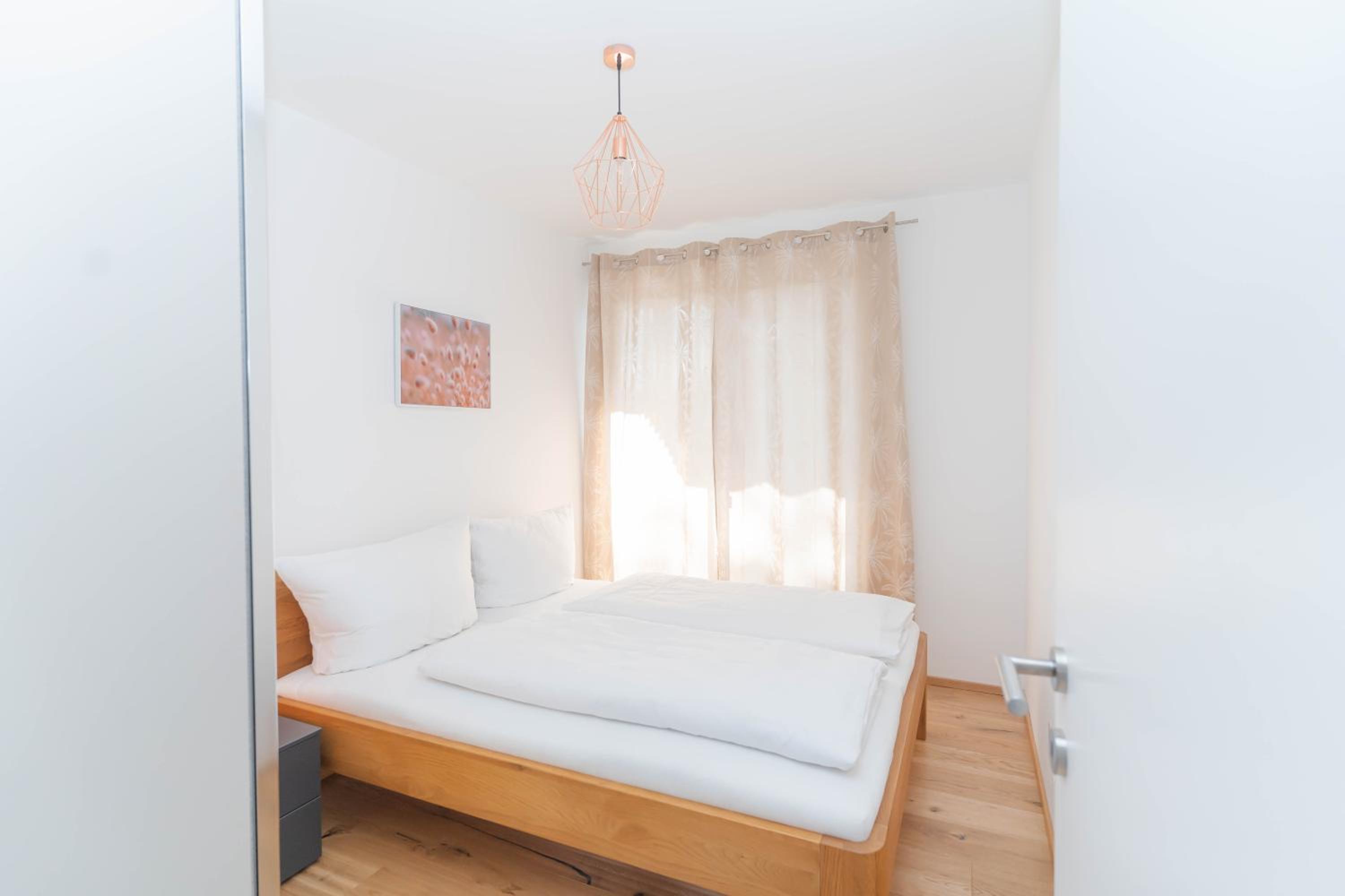 Luxurious apartment with big balcony near city center