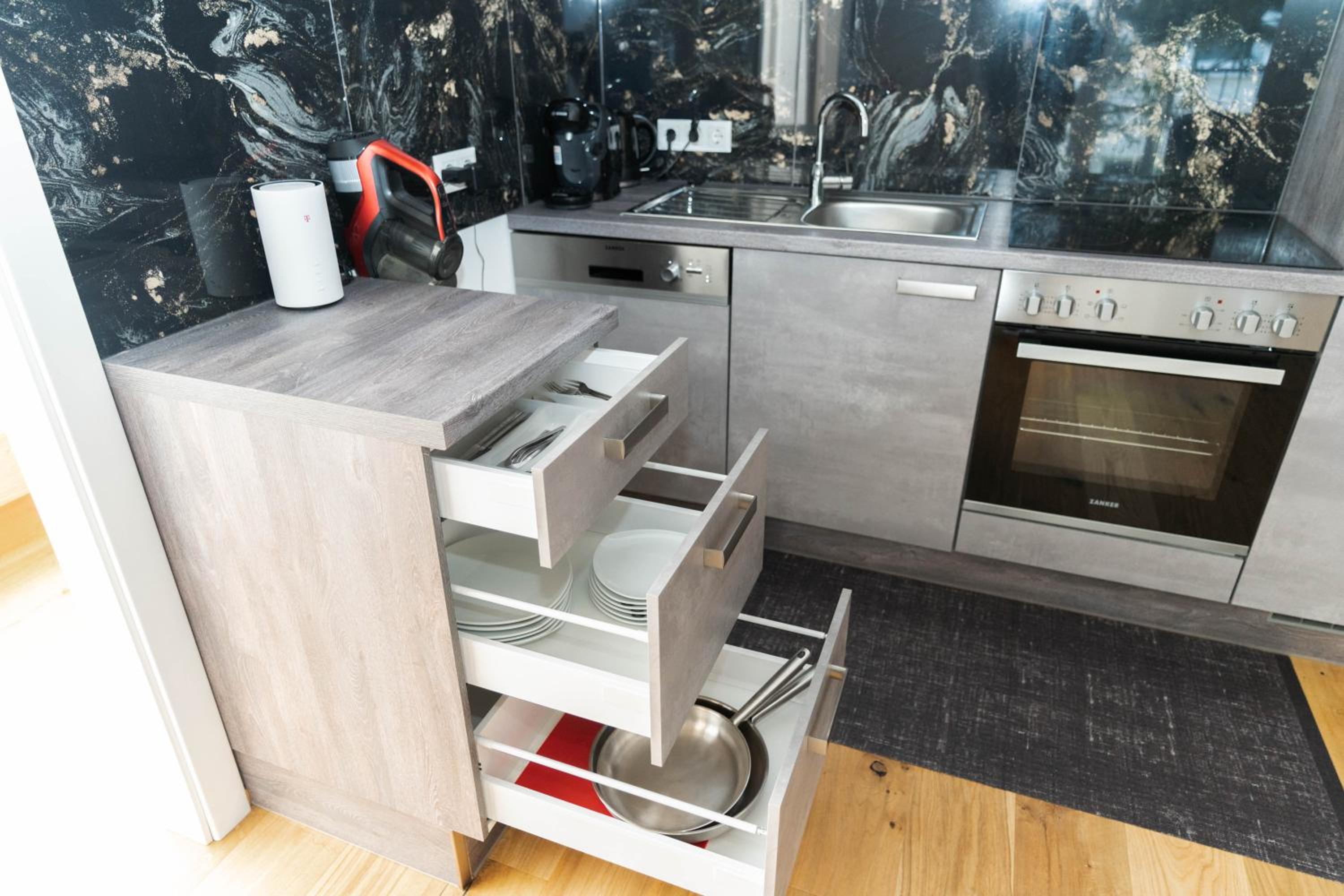 Luxurious apartment with big balcony near city center
