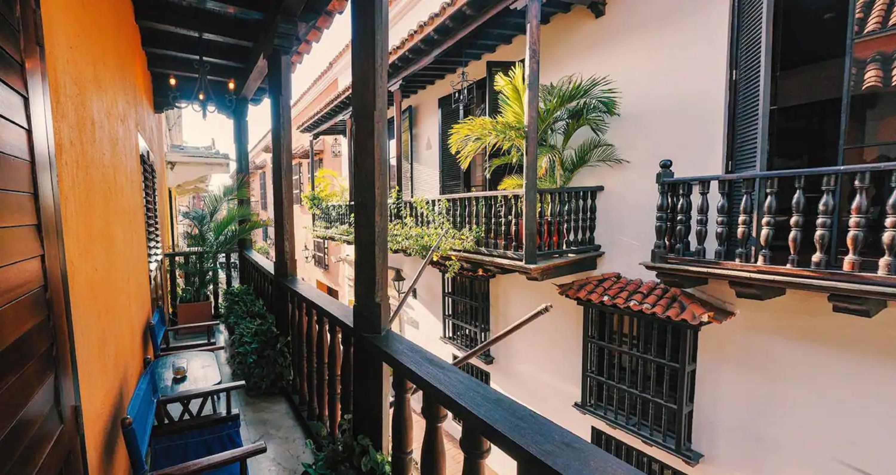 7ESP-4 CASA DE 7 HABITACIONES CON PISCINA Y WIFI EN EL CENTRO HISTORICO