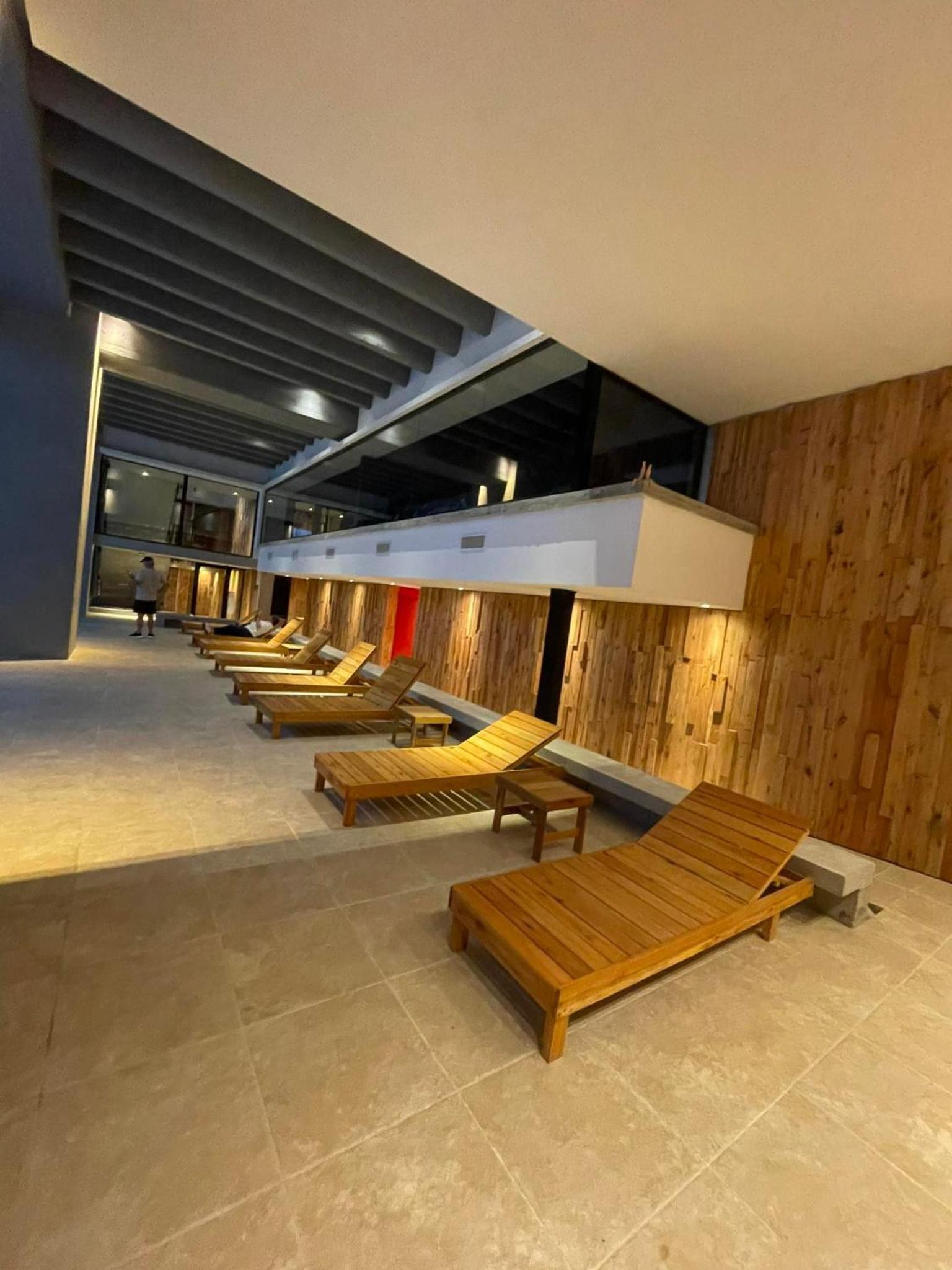 Nuevo Departamento de categoría de 2 ambientes con cochera, gimnasio, pileta climatizada y amenities premium en ROYAL PARK Mar del Plata, excelente ubicaci