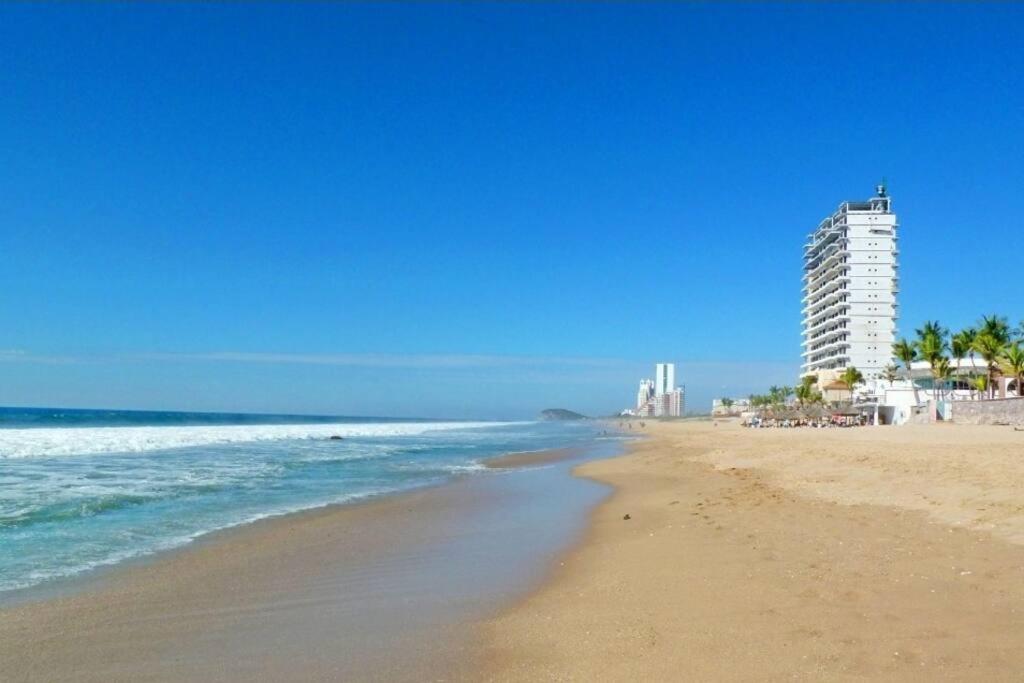 Bring the family to Mazatlán view 4