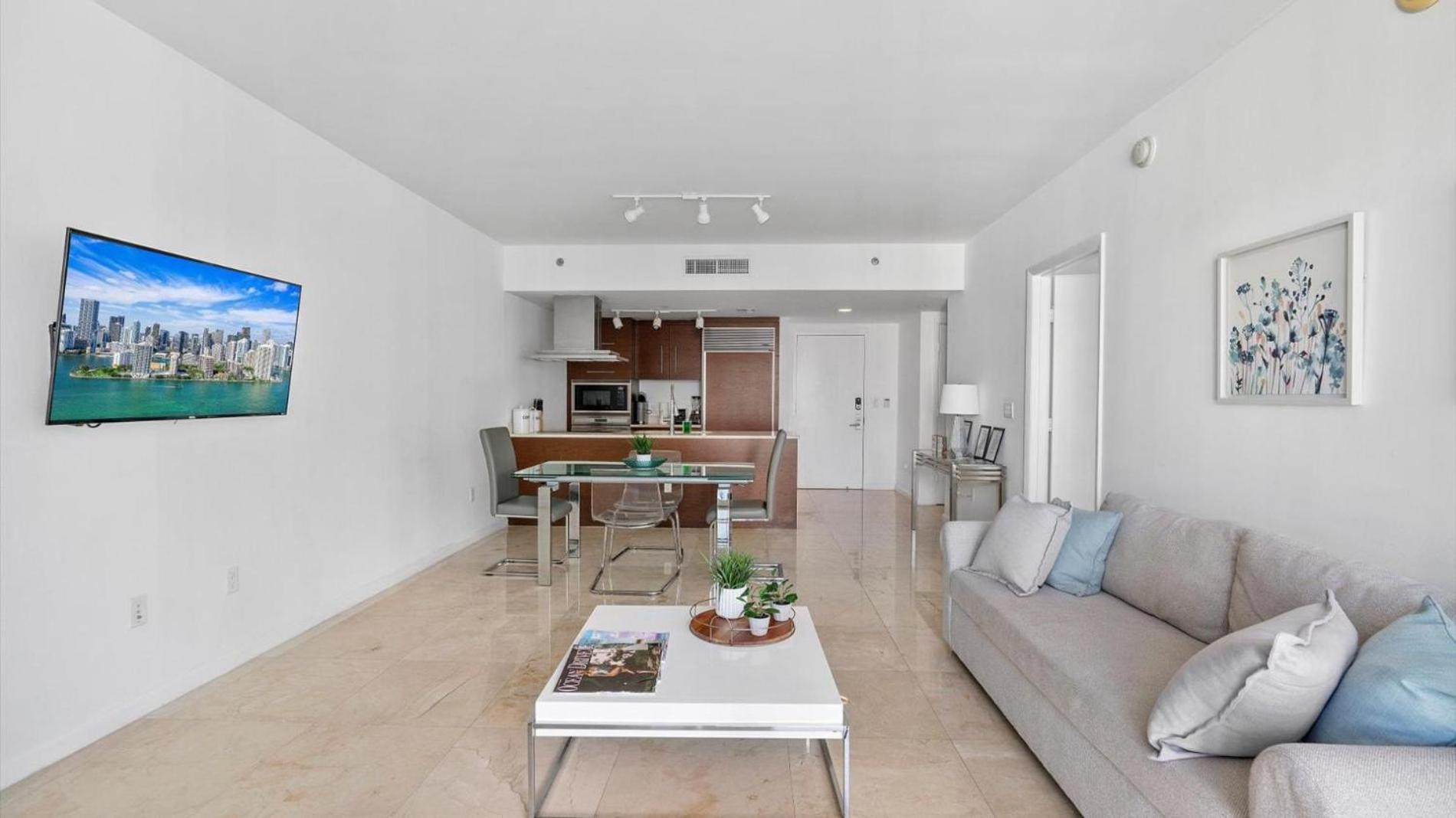 Icon Brickell 1 bed Miami 32nd