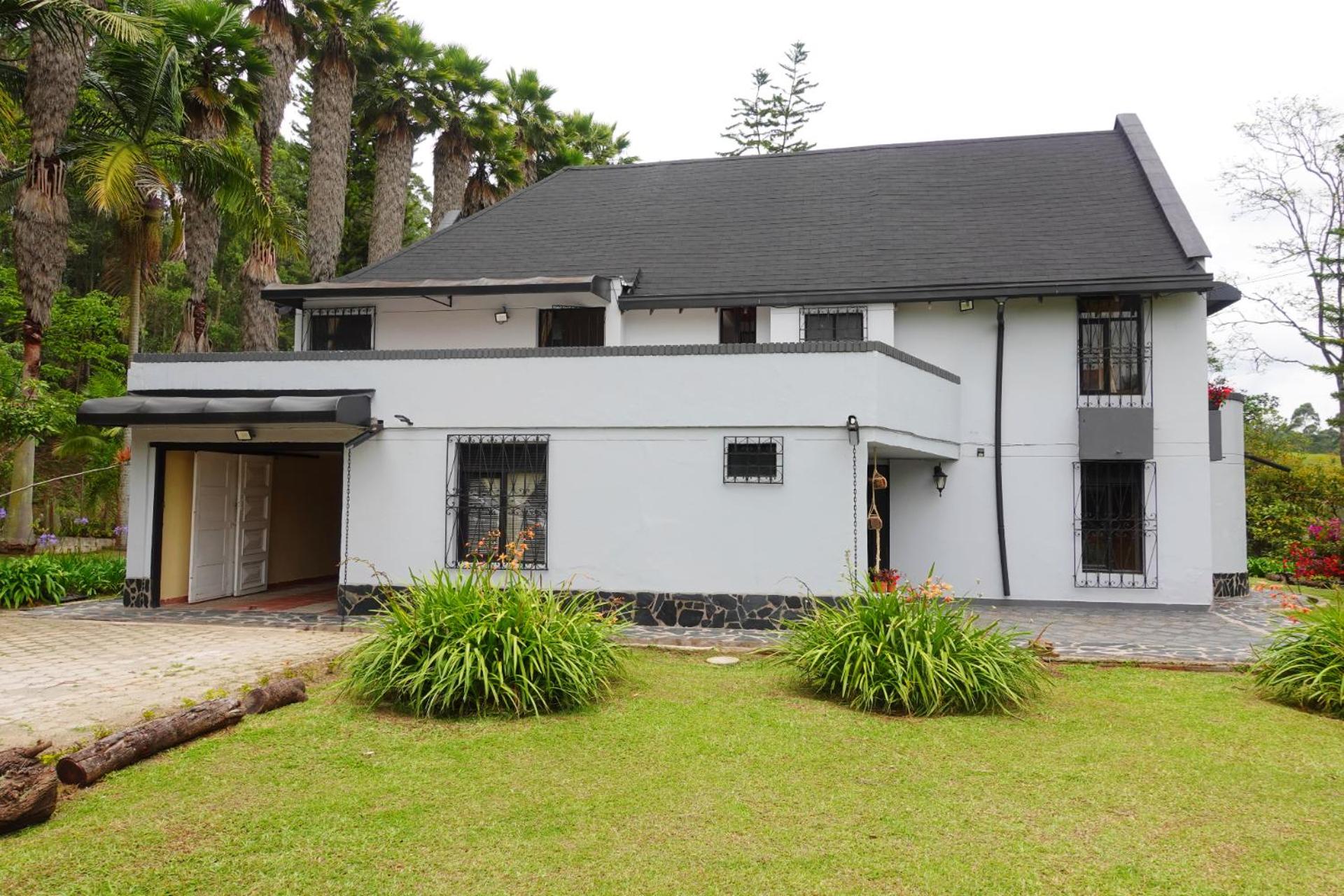 Hermosa Finca El Castillo - Excelente Ubicación Rionegro Marinilla