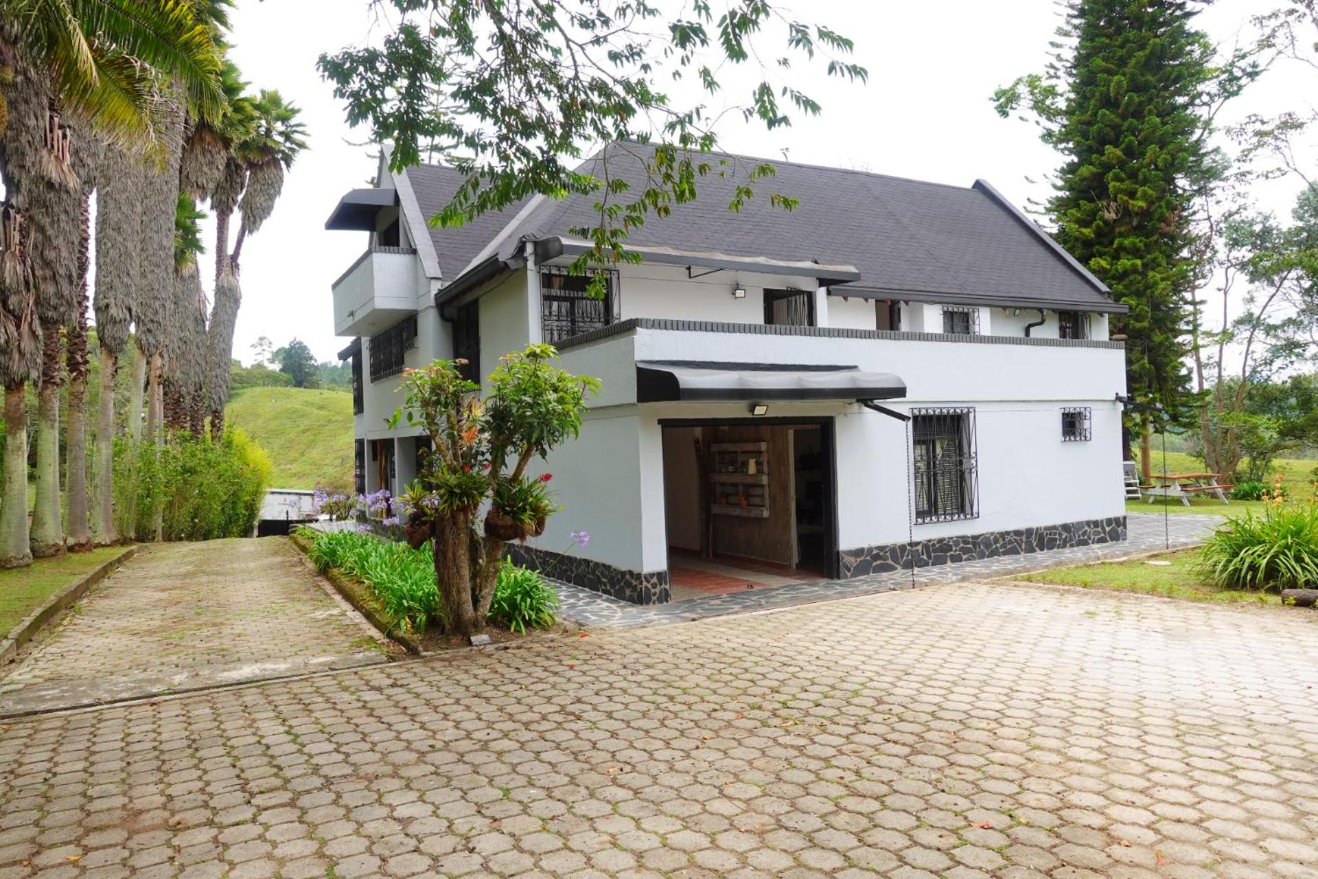 Hermosa Finca El Castillo - Excelente Ubicación Rionegro Marinilla
