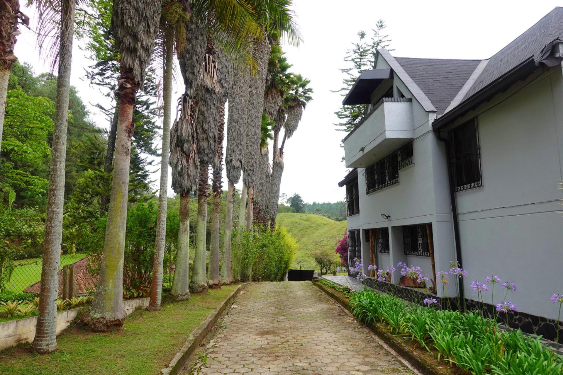 Hermosa Finca El Castillo - Excelente Ubicación Rionegro Marinilla