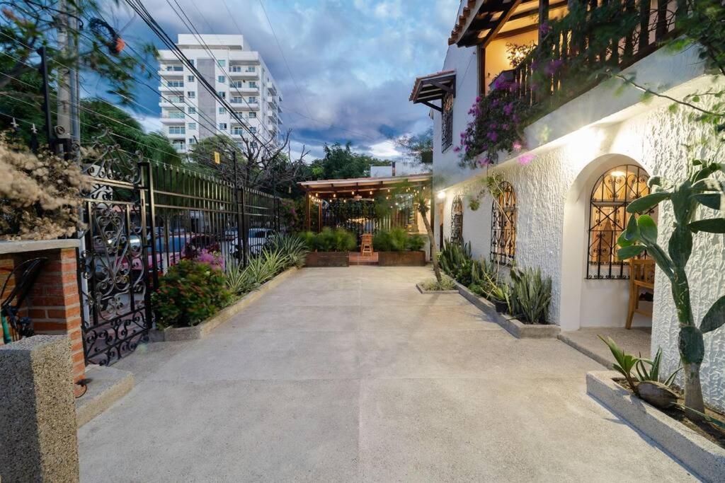 Hermosa Casa con piscina Prado Santa marta