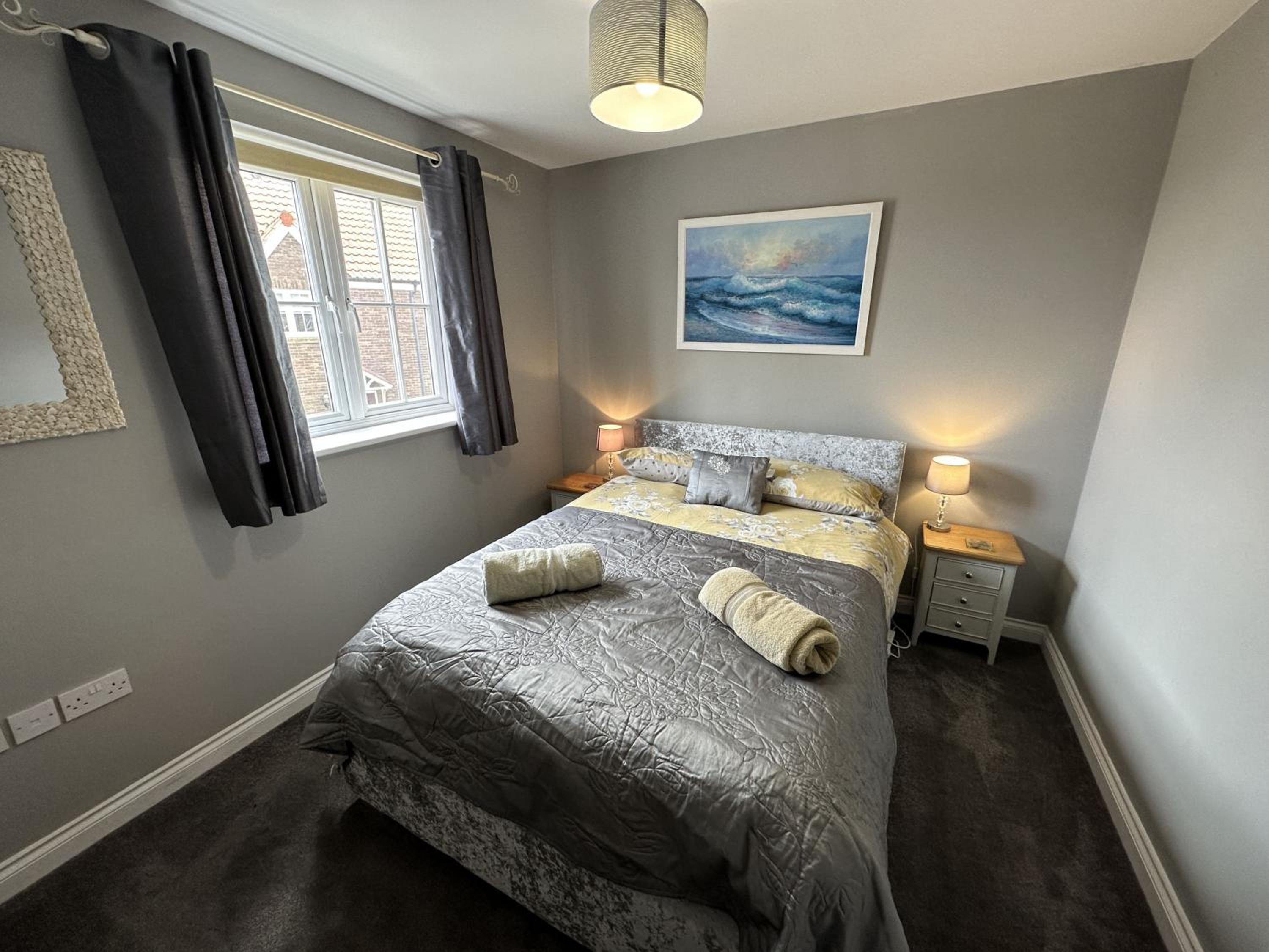 Spoonbill Cottage - Part of the The Bay Filey Holiday Village with pool, gym and direct beach access, pub, restaurant, tennis and meadows walks