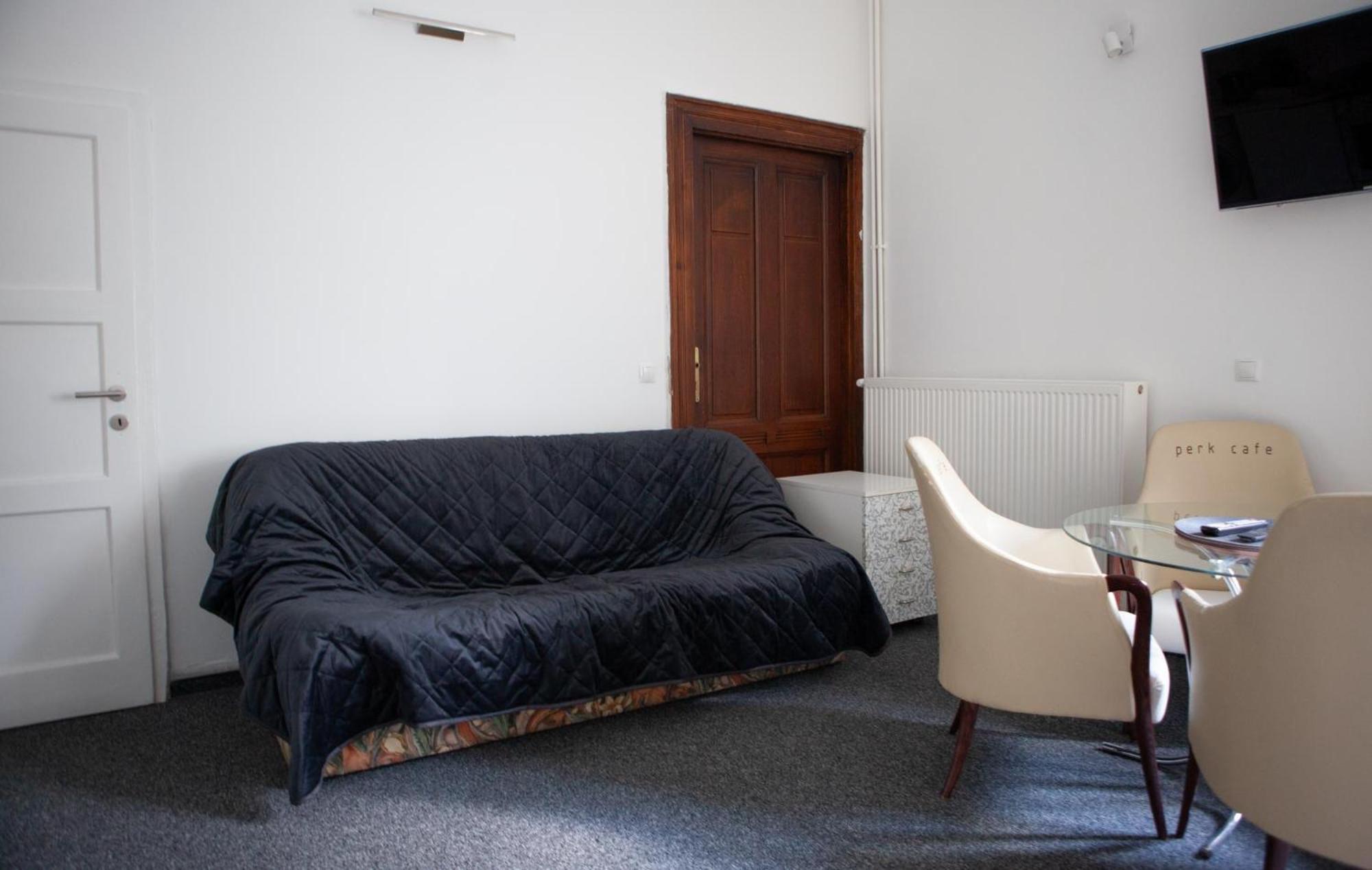 Basilica -Quiet, Privat, Balcony, the best area