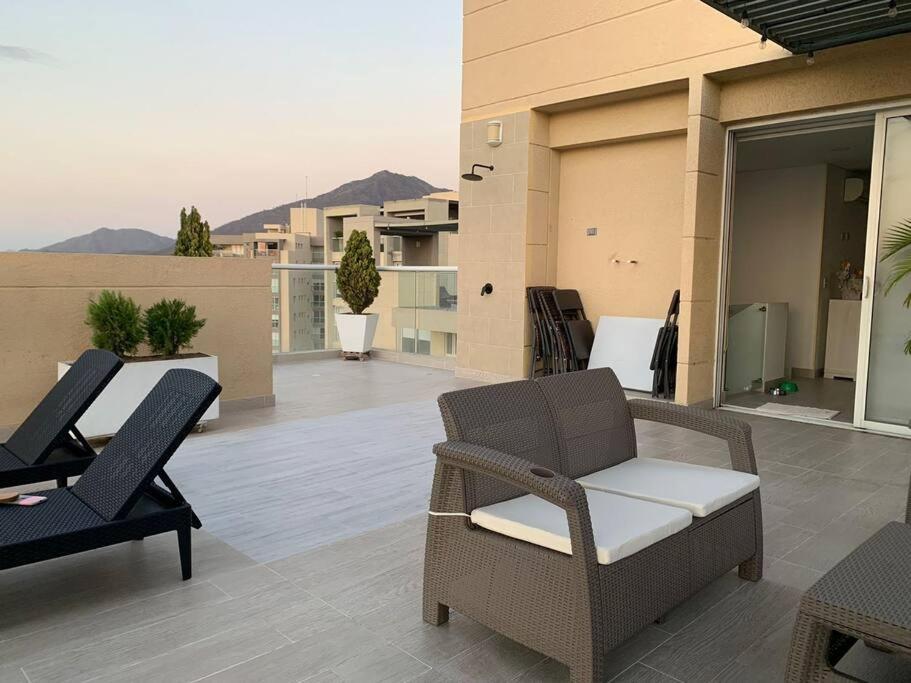 Amazing Penthouse ZAZUE