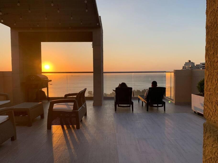 Amazing Penthouse ZAZUE