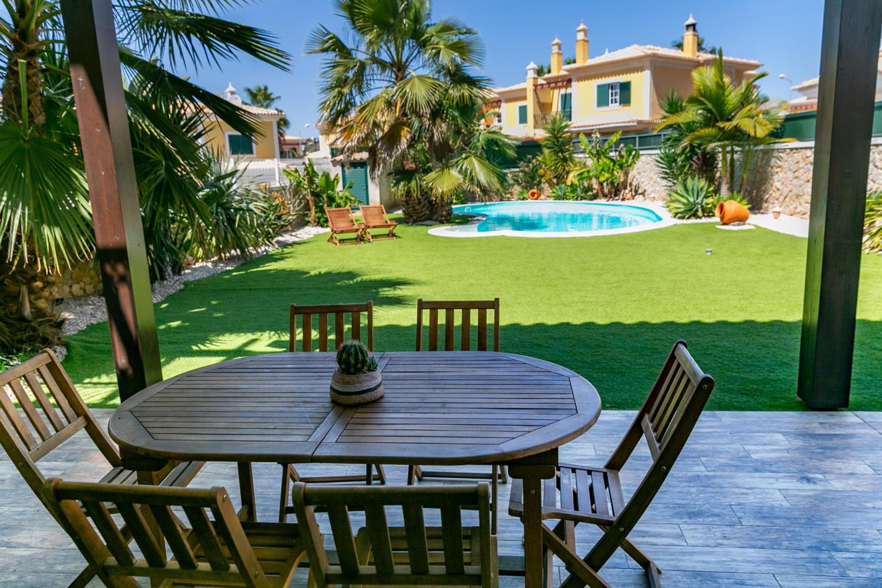 Dream villa with private pool view 5