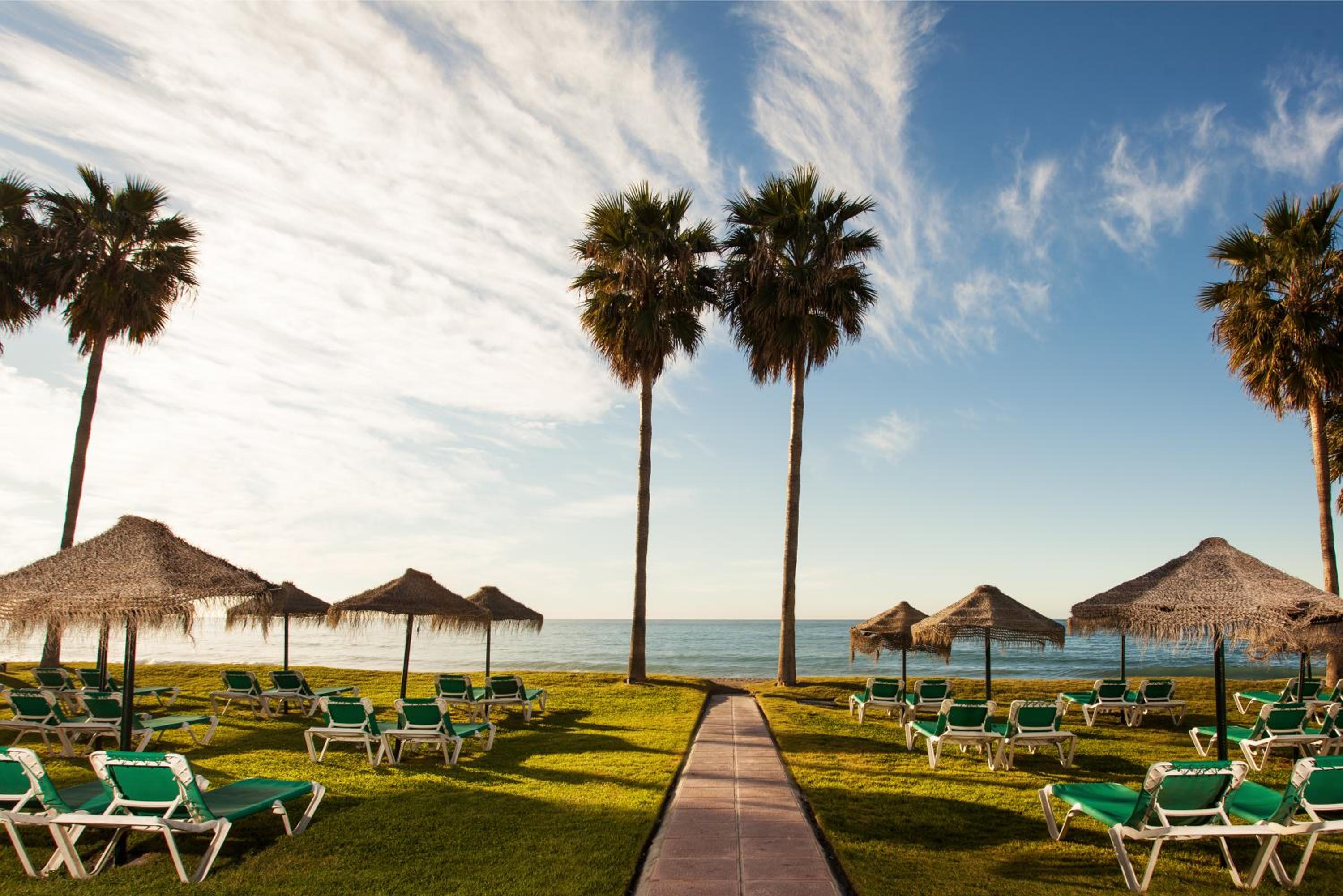 Ona Marinas de Nerja Spa Resort en Nerja — activities & amenities