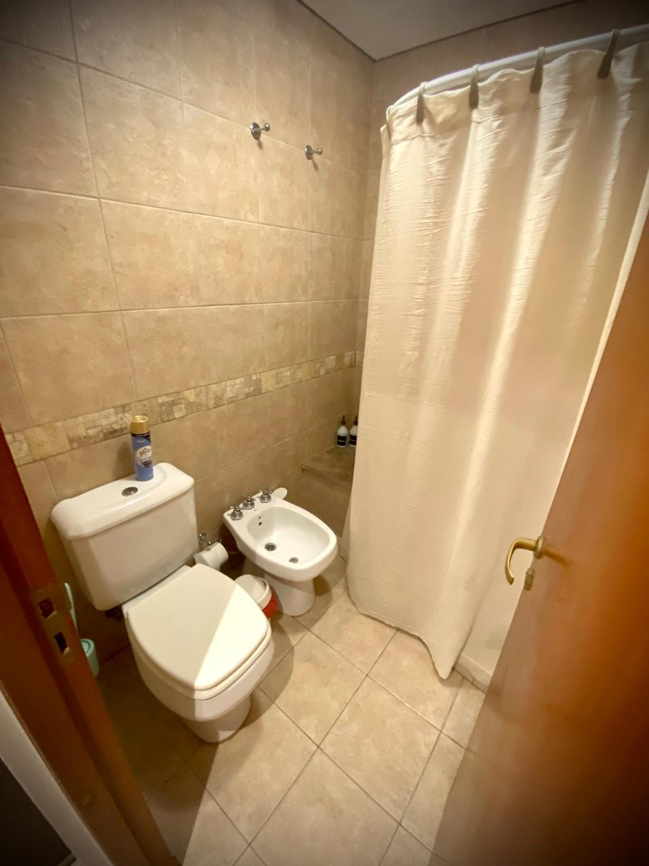 Gertrudis - Central Point Apartments