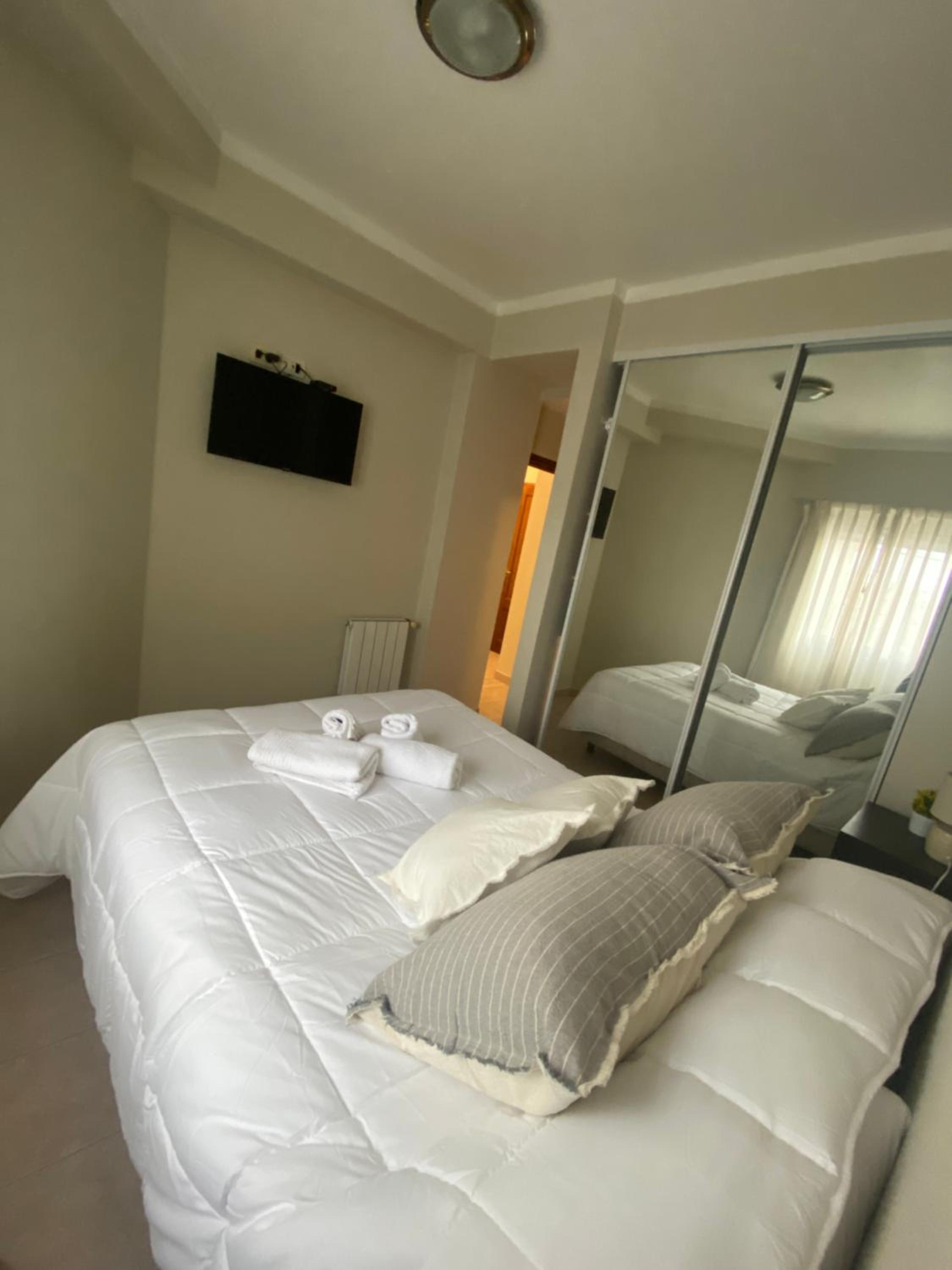 Gertrudis - Central Point Apartments