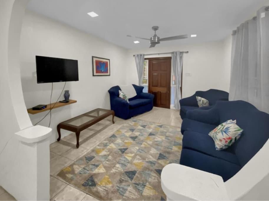 Private 3BR Tropical Paradise near Oistins