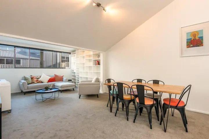 Inner City Apartment
