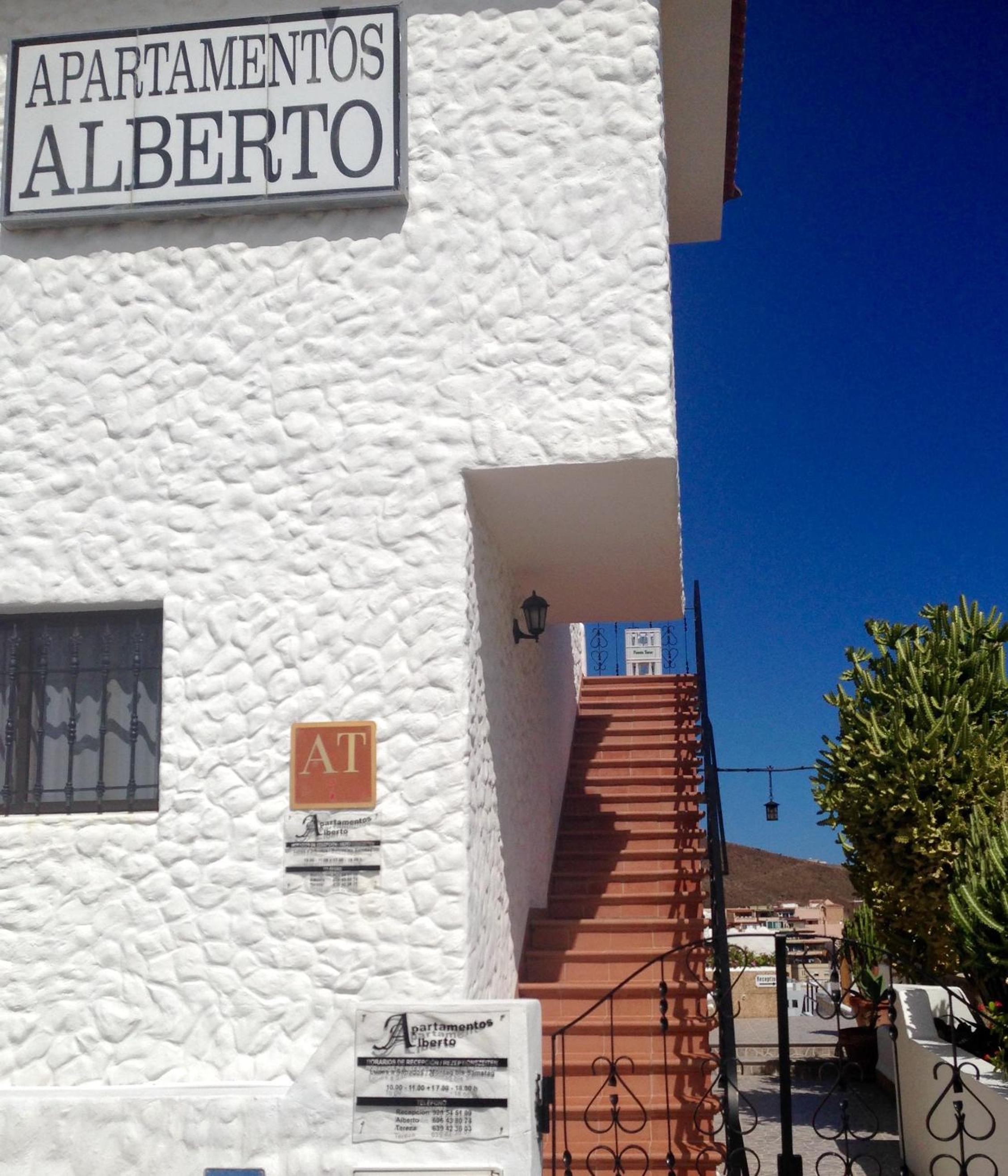 Apartamentos Alberto
