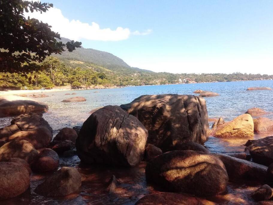 Ilhabela 1 verde Praia do Julião suíte a 70 m da areia