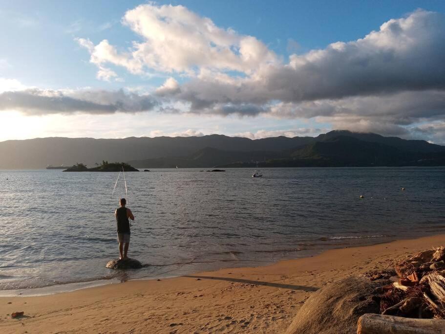 Ilhabela 1 verde Praia do Julião suíte a 70 m da areia