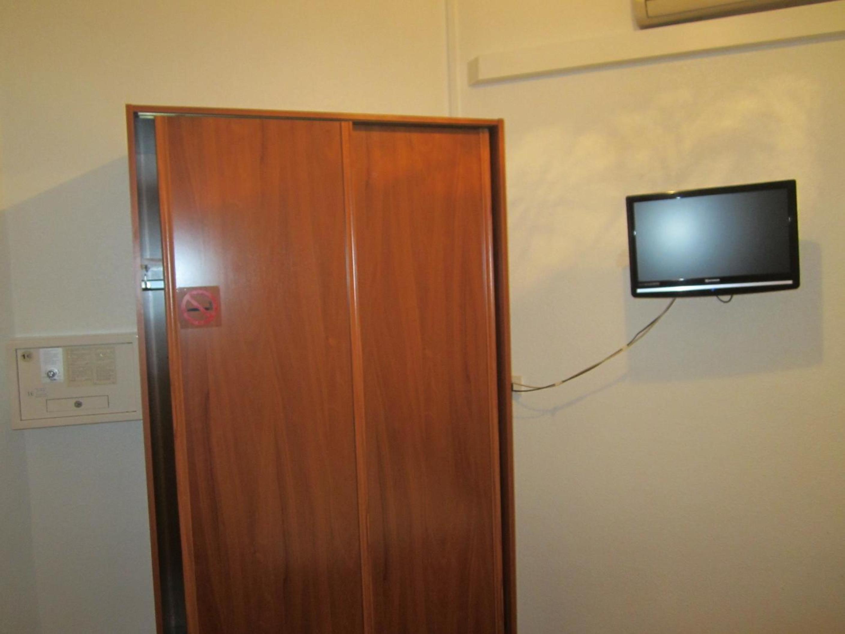 Photo 20