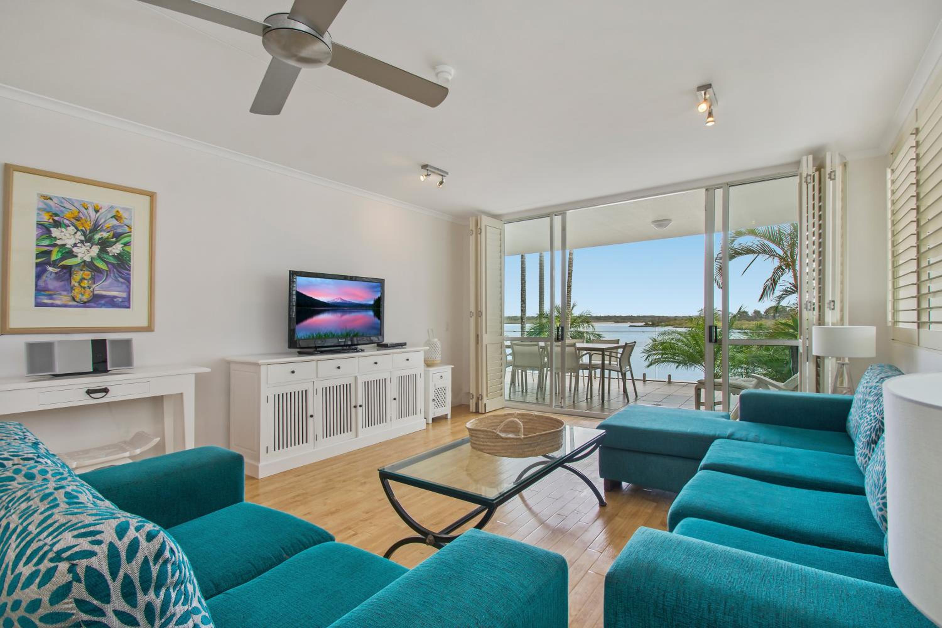 Noosa Quays Waterfront Accomodation