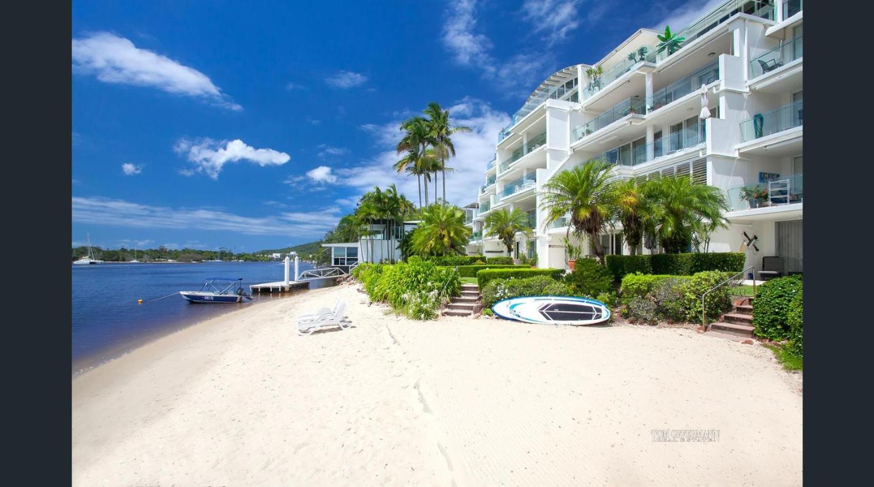 Noosa Quays Waterfront Accomodation